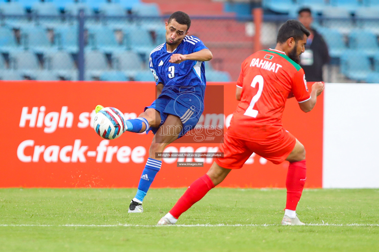 Kuwait vs Bangladesh in the Semi-final of SAFF Championship 2023 held in Sree Kanteerava Stadium, Bengaluru, India, on Saturday, 1st July 2023. Photos: Nausham Waheed, Hassan Simah / images.mv