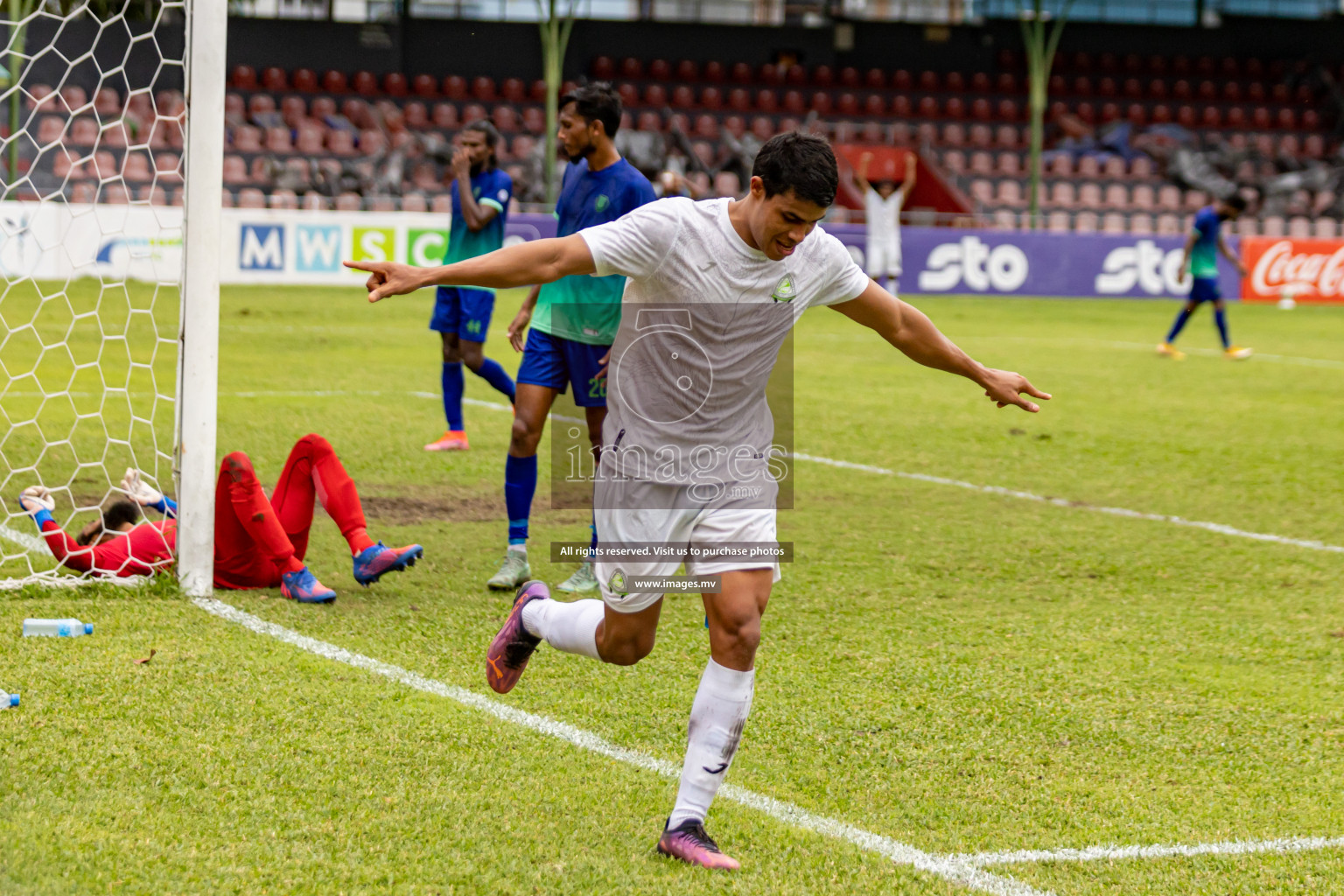 Super United Sports vs Green Streets in Ooredoo Dhivehi Premier League 2021/22 on 06 July 2022, held in National Football Stadium, Male', Maldives