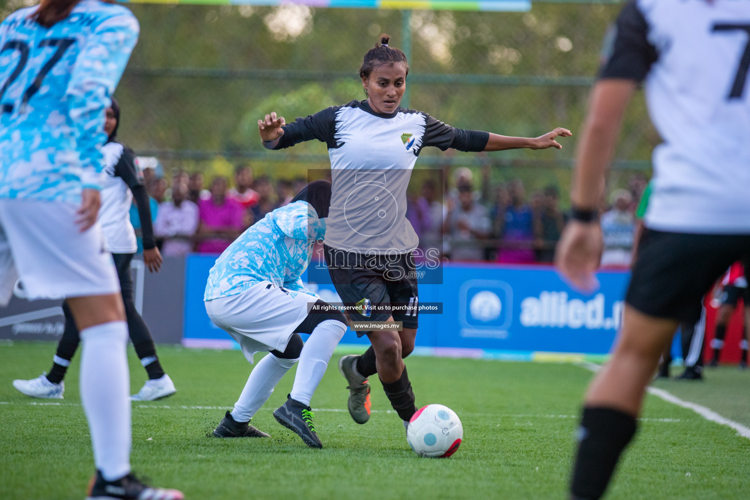 MPL vs DSC in Eighteen Thirty Women's Futsal Fiesta 2022 was held in Hulhumale', Maldives on Monday, 17th October 2022. Photos: Hassan Simah, Mohamed Mahfooz Moosa / images.mv