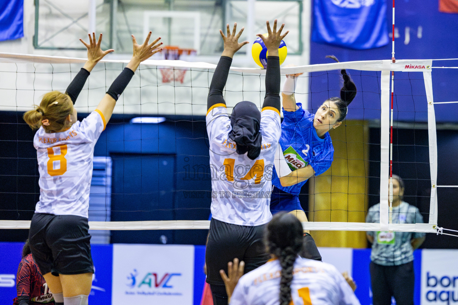 Police Club vs Flexor Sports Club in Day 1 of National Volleyball League 2025 - Women's Division held in Male', Maldives on Saturday, 19th April 2025 at Social Center Indoor Hall Photos 
By: Hassan Simah / images.mv