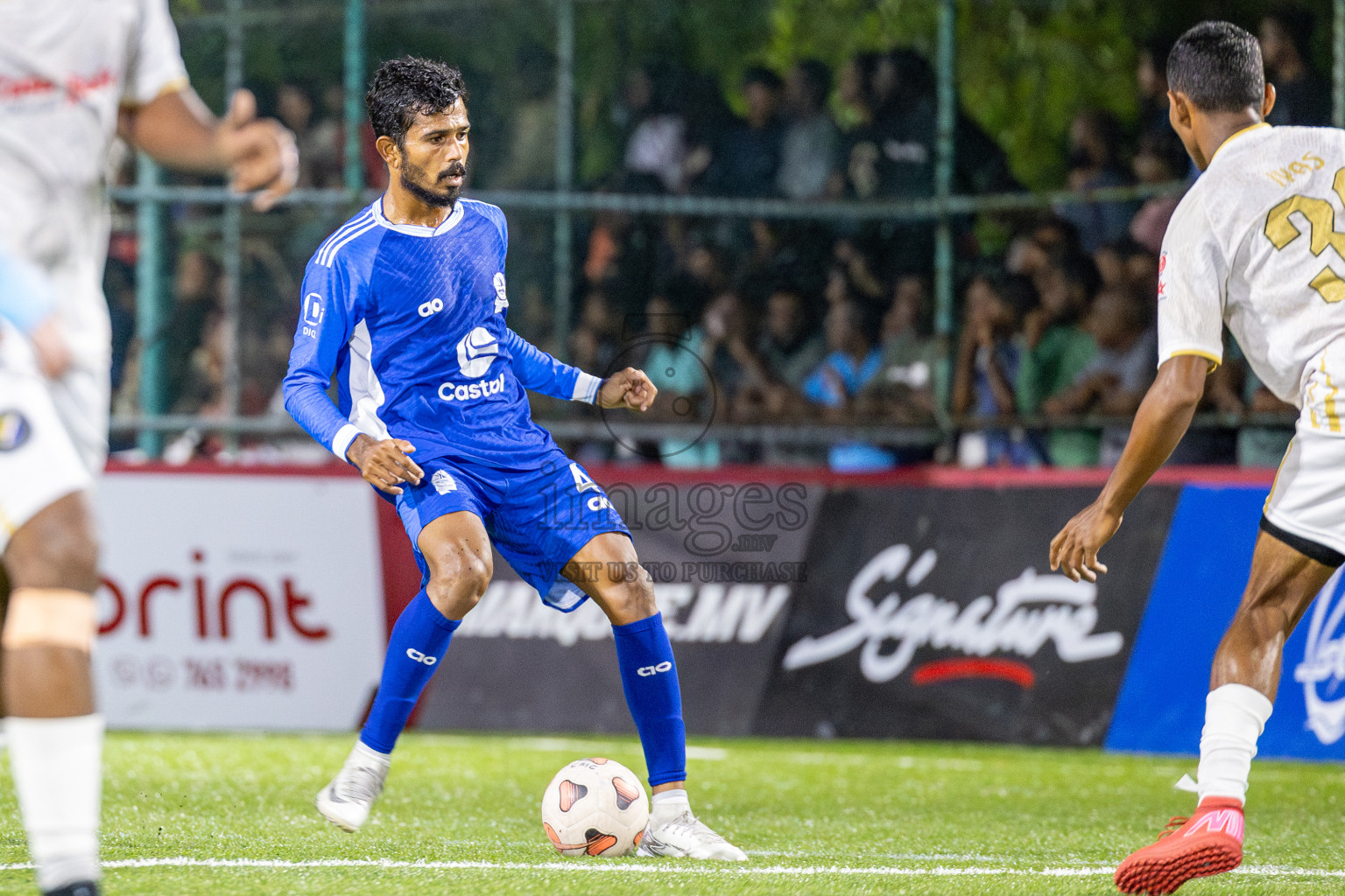 Club MTCC vs Dhivehi Sifainge Club (DSC) in Day 14 of Club Maldives Cup 2025 was held in Rehendhi Futsal Ground, Hulhumale', Maldives on Tuesday, 14th October 2025. Photos: Ismail Thoriq / images.mv