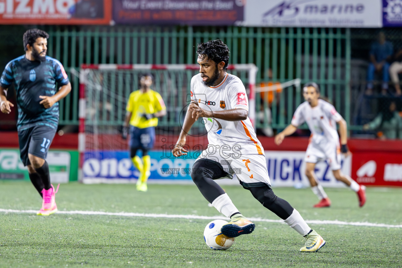 Th Hirilandhoo vs Th Buruni in Day 10 of Golden Futsal Challenge 2025 was held on Tuesday, 14th January 2025, in Hulhumale', Maldives Photos: Ismail Thoriq / images.mv