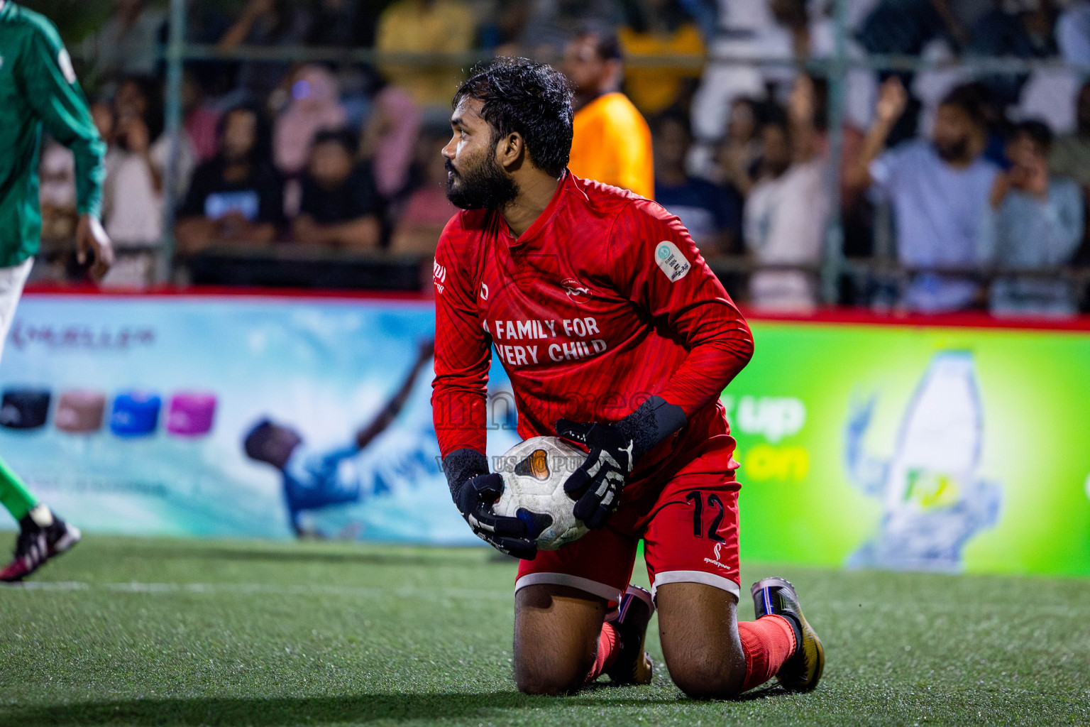 TEAM BADHAHI vs KULHIVARU VUZARA CLUB in the Semi-finals of Club Maldives Classic 2024 held in Rehendi Futsal Ground, Hulhumale', Maldives on Tuesday, 19th September 2024. 
Photos: Nausham Waheed / images.mv