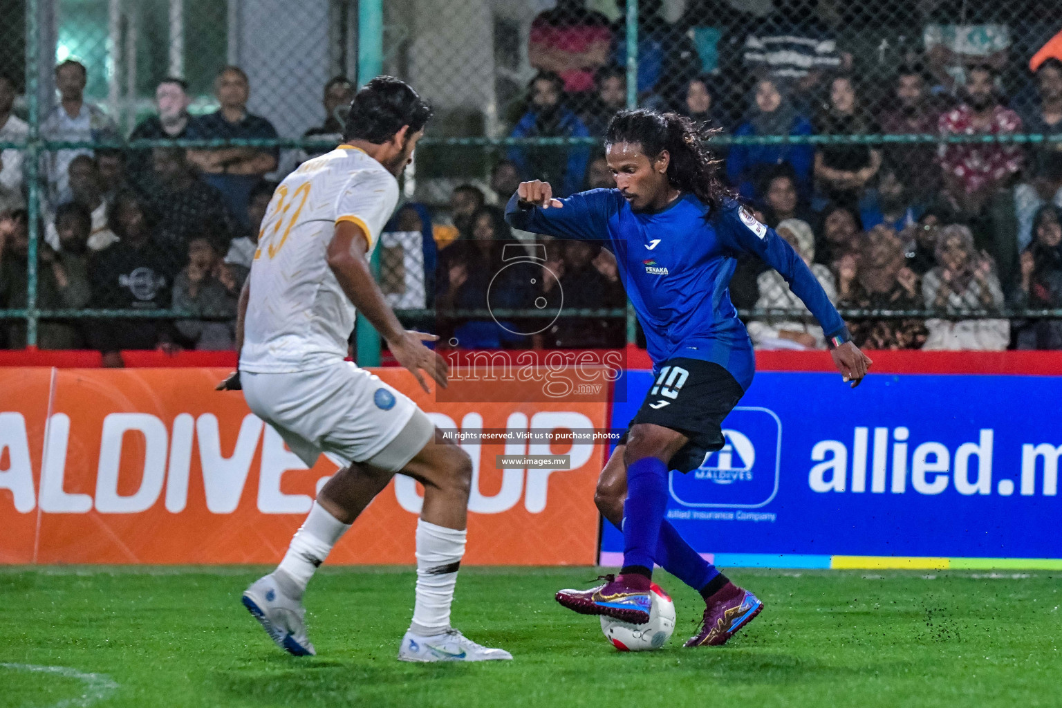 Team Fenaka vs Team Civil Court in Club Maldives Cup 2022 was held in Hulhumale', Maldives on Friday, 14th October 2022. Photos: Nausham Waheed / images.mv