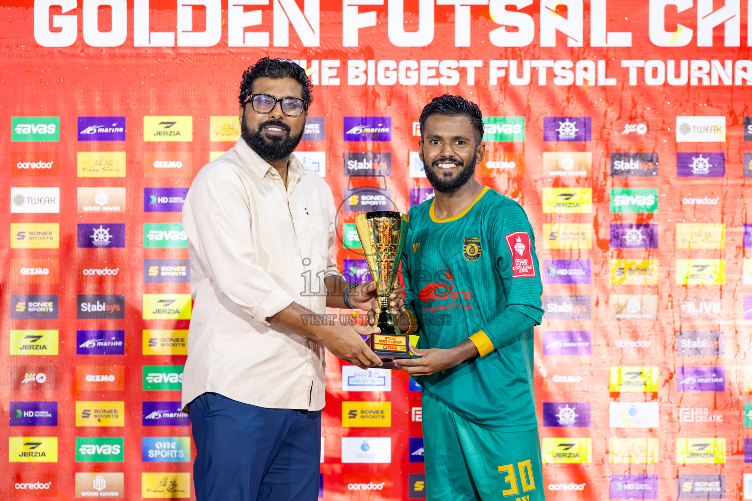 ADh Omadhoo vs ADh Mahibadhoo in Alifu Dhaalu Atoll Final on Day 23 of Golden Futsal Challenge 2025 was held on Monday , 27th January 2025, in Hulhumale', Maldives.
Photos: Ismail Thoriq / images.mv