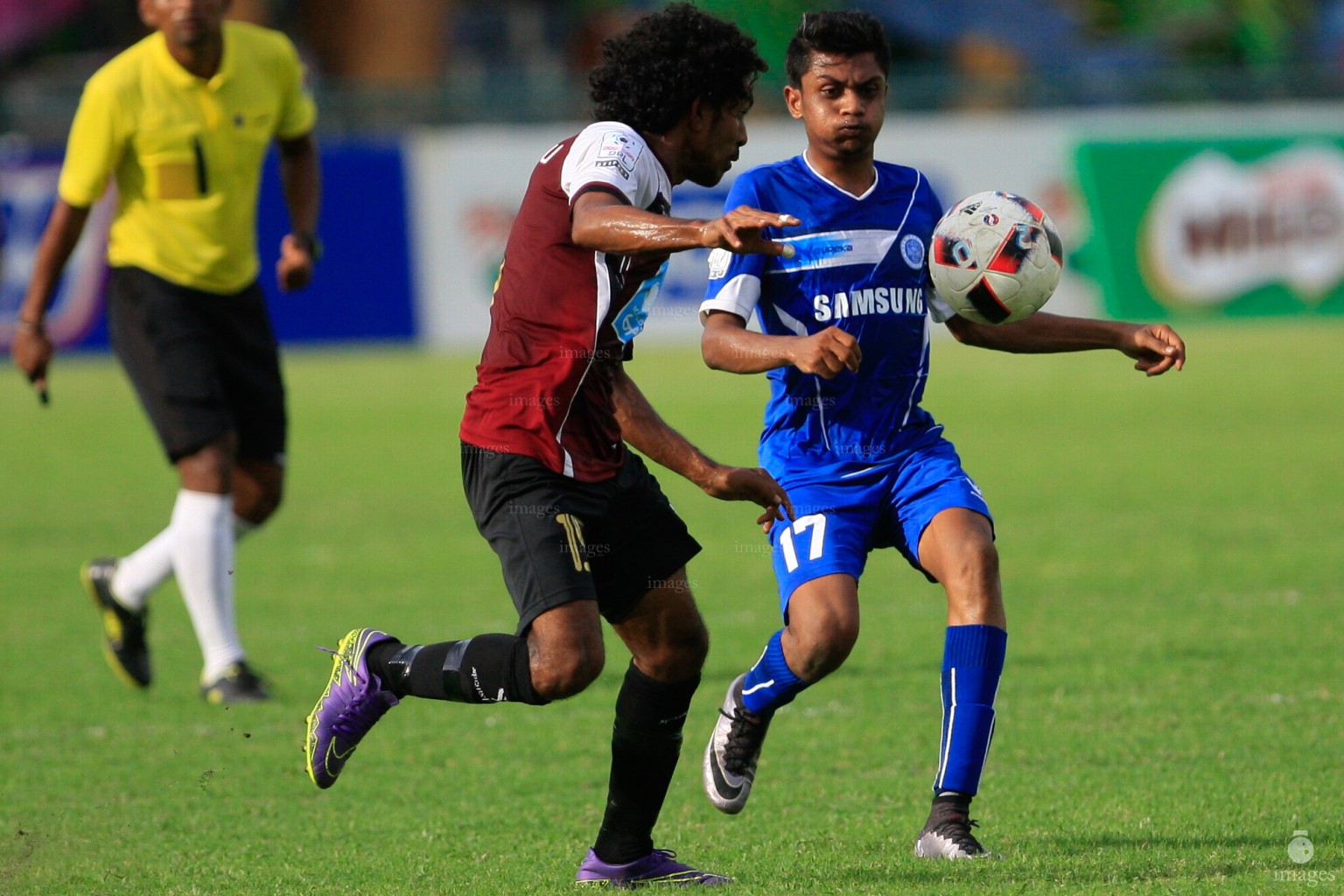 New Radiant Sports Club vs BG Sports Club  in the second round of Ooredoo Dhivehi Premiere League. 2016 Male', Wednesday  17 August 2016. (Images.mv Photo: Abdulla Abeedh)