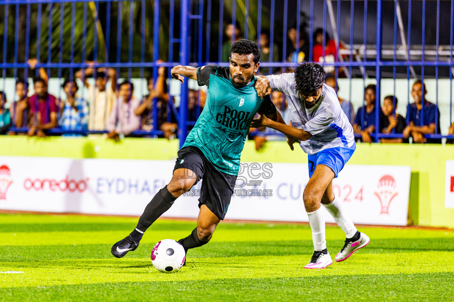 Nala Brothers vs Keawan FC in Day 1 of Eydhafushi Futsal Cup 2024 was held on Monday , 8th April 2024, in B Eydhafushi, Maldives Photos: Nausham Waheed / images.mv