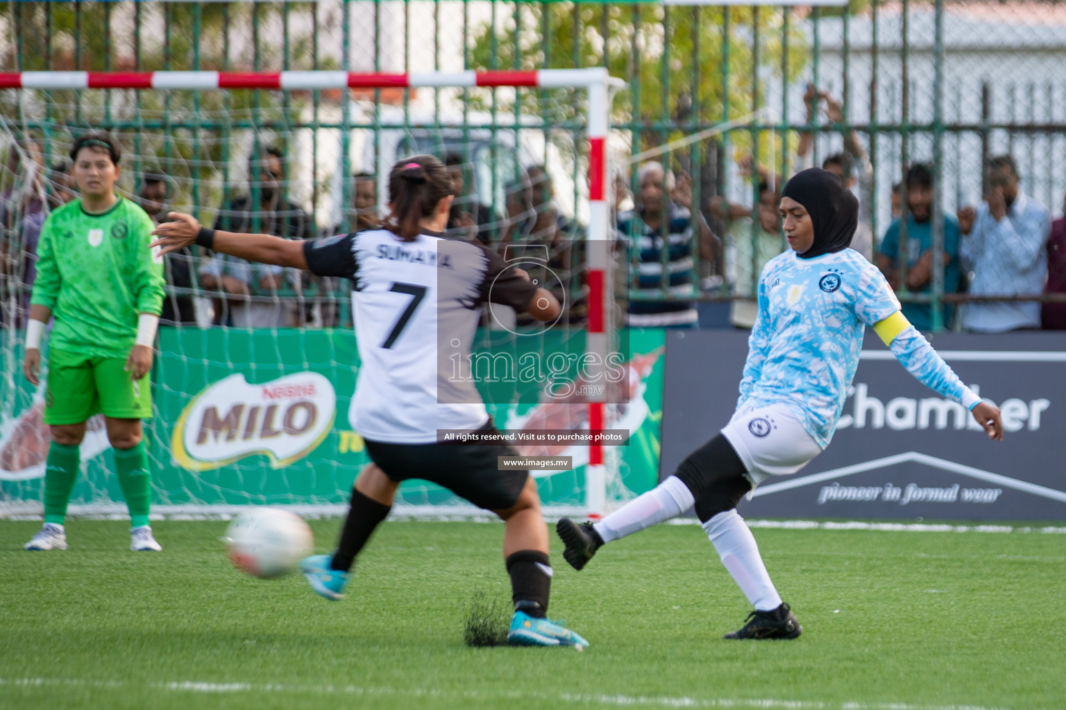 MPL vs DSC in Eighteen Thirty Women's Futsal Fiesta 2022 was held in Hulhumale', Maldives on Monday, 17th October 2022. Photos: Hassan Simah, Mohamed Mahfooz Moosa / images.mv
