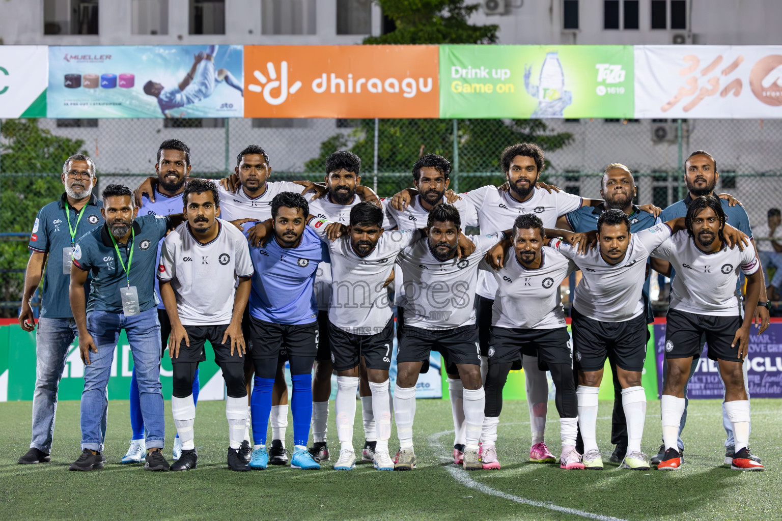 Kulhivaru Vuzaara Club vs Club Binaara in Club Maldives Classic 2024 held in Rehendi Futsal Ground, Hulhumale', Maldives on Saturday, 14th September 2024. Photos: Ismail Thoriq / images.mv