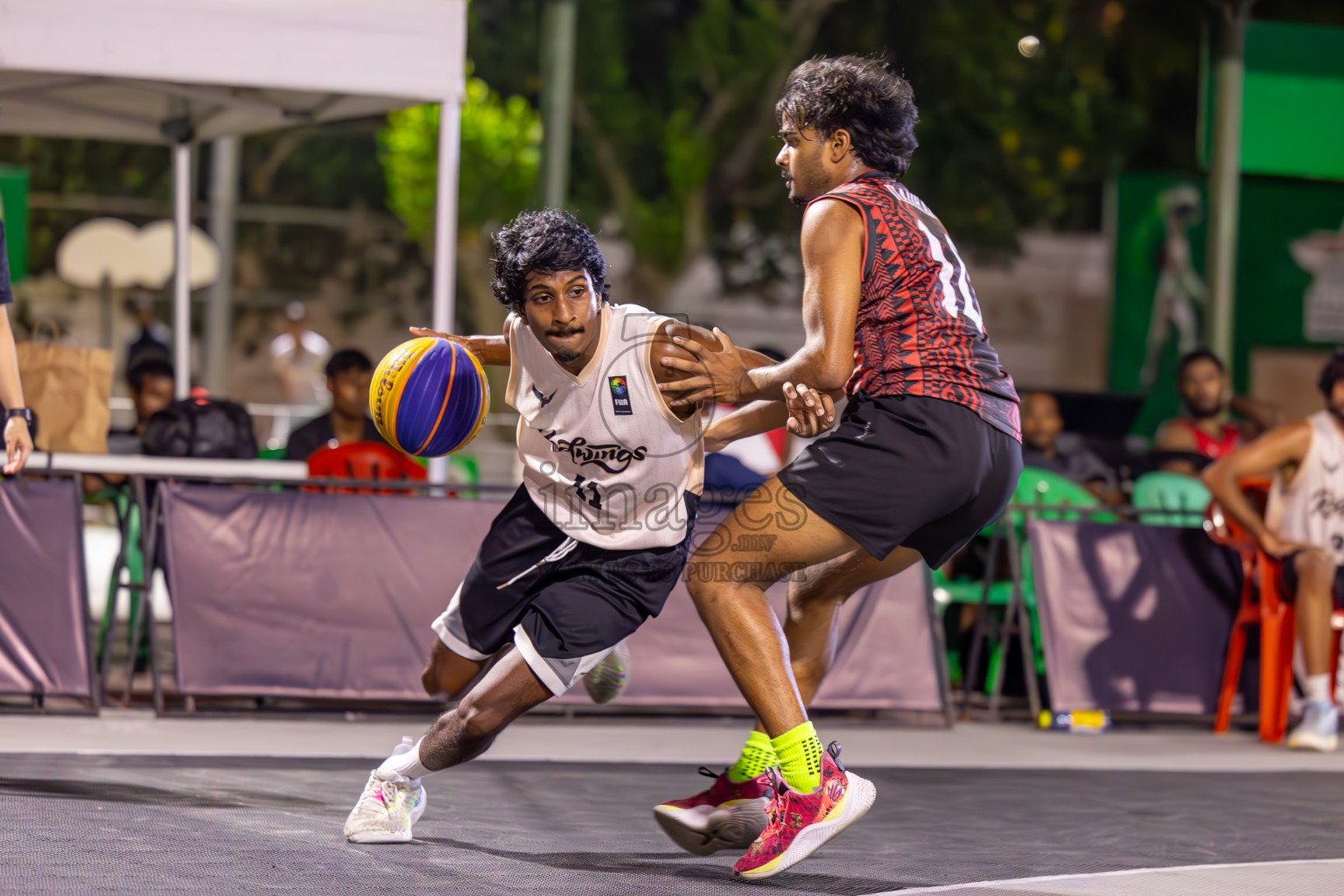 Day 6 of MILO Ramadan 3x3 Challenge 2024 was held in Ekuveni Outdoor Basketball Court at Male', Maldives on Sunday, 18th March 2024.
Photos: Ismail Thoriq / images.mv