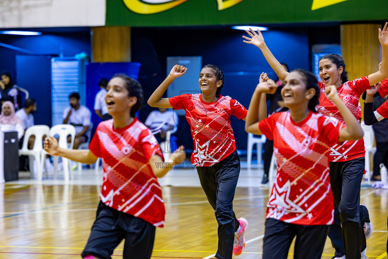 Iskandhar School vs Ghiyasuddin International School in the U15 Finals of Inter-school Netball Tournament held in Social Center at Male', Maldives on Monday, 26th August 2024. Photos: Hassan Simah / images.mv