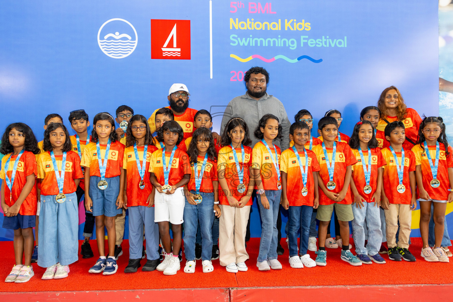 Closing of BML 5th National Swimming Kids Festival 2024 held in Hulhumale', Maldives on Saturday, 23rd November 2024.
Photos: Ismail Thoriq / images.mv