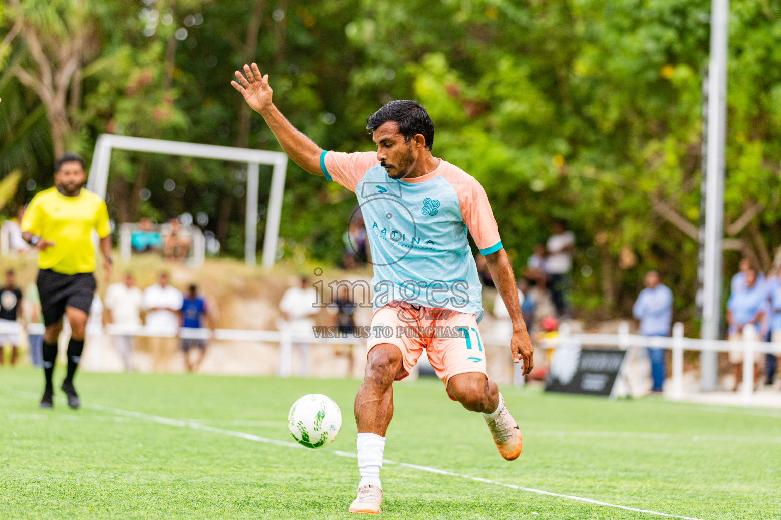 Huvafen Fushi vs Patina in Resort League 2025 (North Male Zone) day 8 was held on Wednesday, 10th September 2025 in One And Only Reethi Rah Maldives Resort, Photos: Areef Adam / images.mv