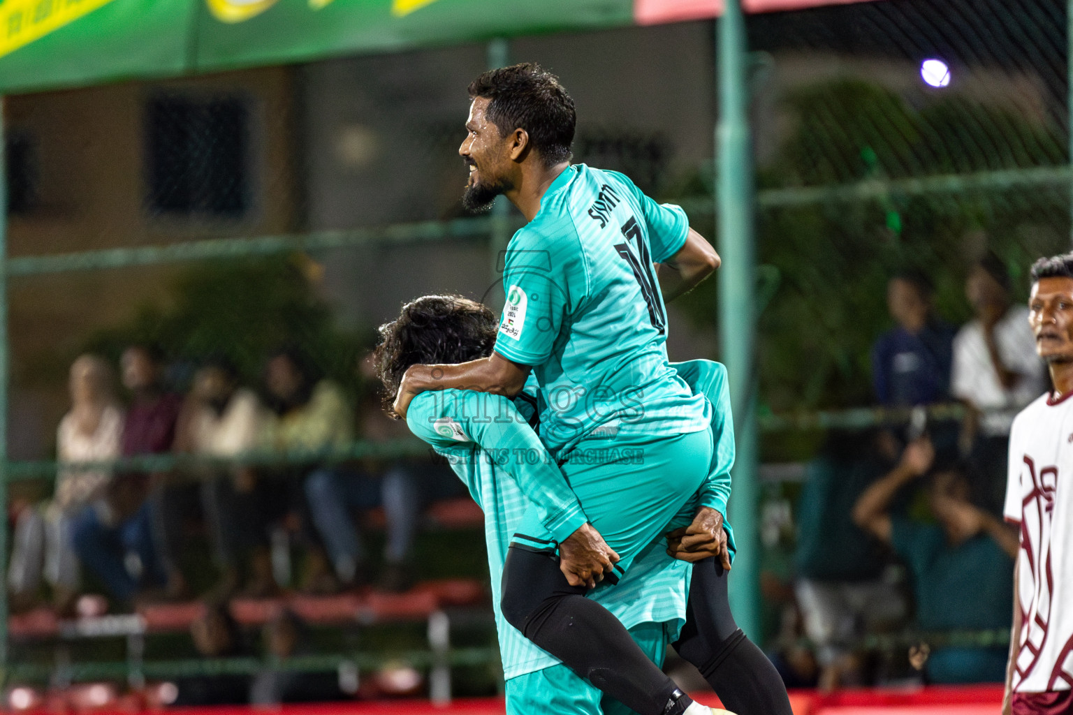 YOUTH RC vs CLUB BINARA in Club Maldives Classic 2024 held in Rehendi Futsal Ground, Hulhumale', Maldives on Tuesday, 10th September 2024. 
Photos: Mohamed Mahfooz Moosa / images.mv