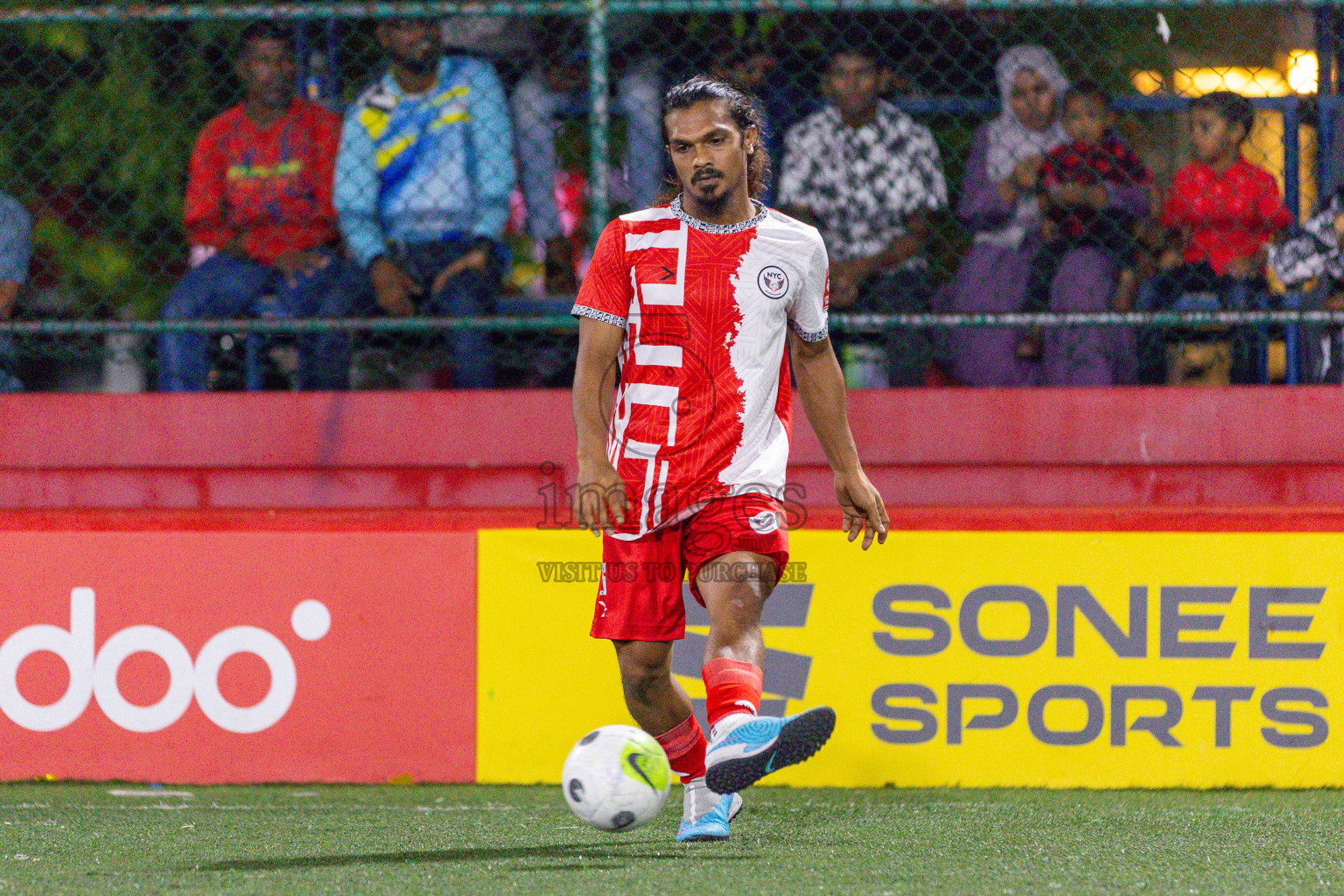 M Mulak vs M Naalaafshi on Day 34 of Golden Futsal Challenge 2024 was held on Monday, 19th February 2024, in Hulhumale', Maldives
Photos: Ismail Thoriq / images.mv