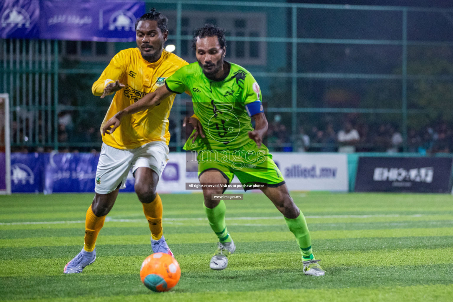 Club Maldives 2021 Round of 16 (Day 1) held at Hulhumale;, on 8th December 2021 Photos: Ismail Thoriq / images.mv