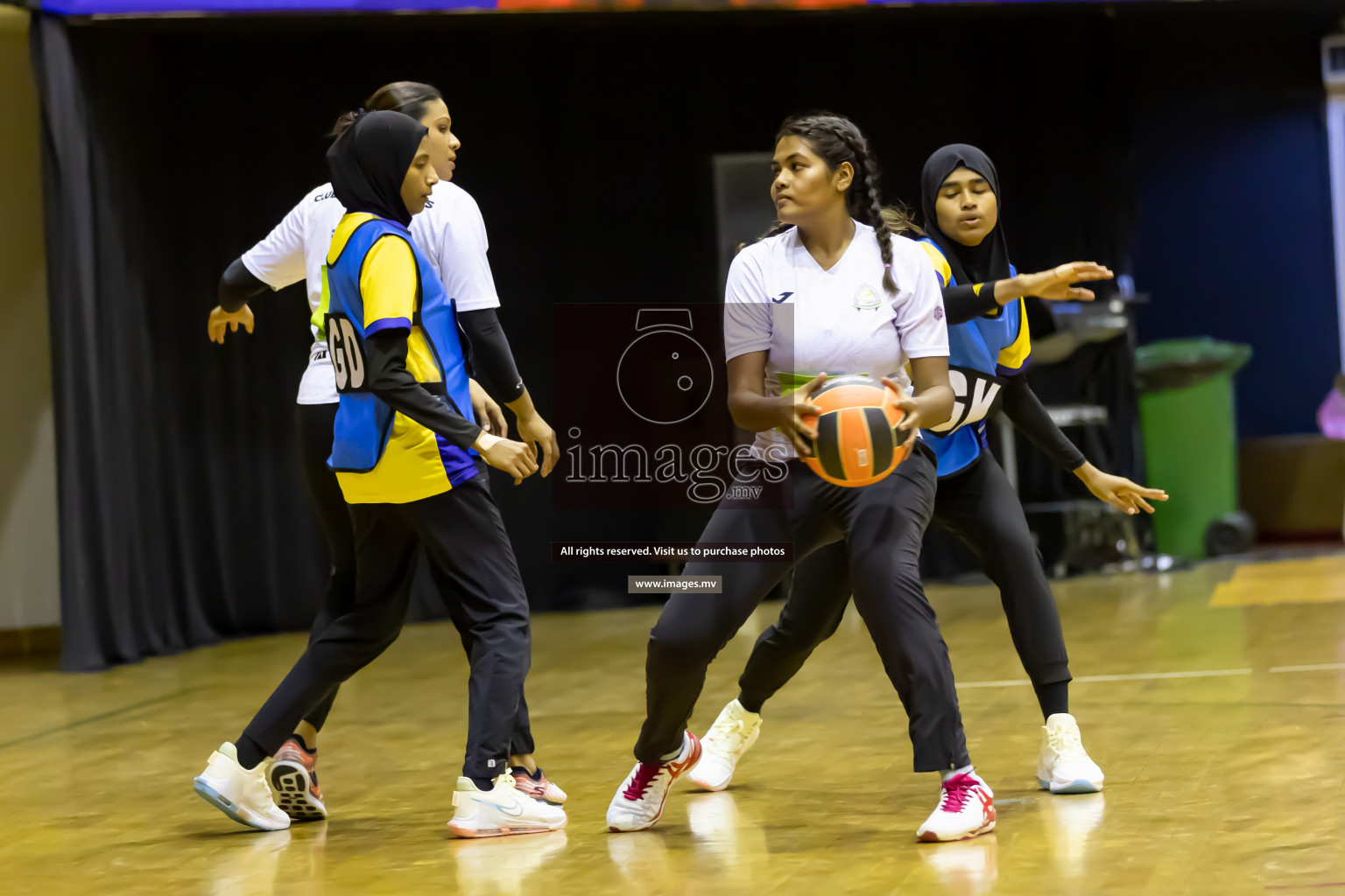 Club Green Streets vs KYRS in the Milo National Netball Tournament 2022 on 21 July 2022, held in Social Center, Male', Maldives. Photographer: Shuu / Images.mv