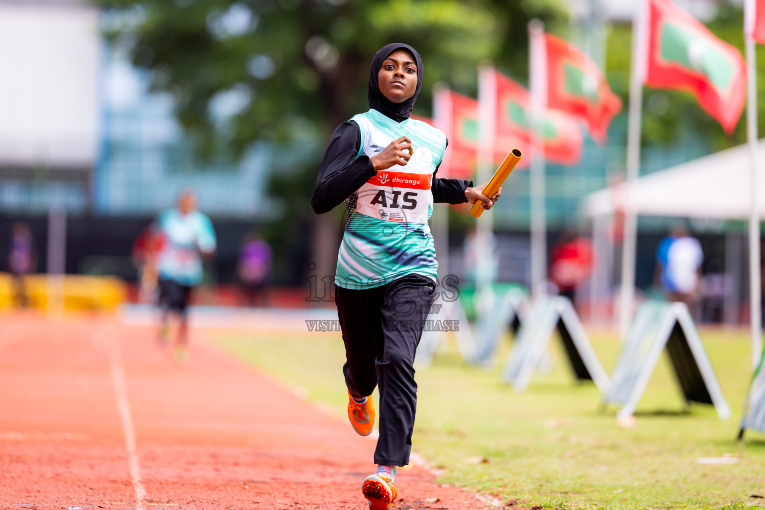 Day 6 of Inter-school Athletics Championship 2025 held in Ekuveni Synthetic Track, Male', Maldives on Sunday, 12th October 2025. Photos by: Nausham Waheed / Images.mv
