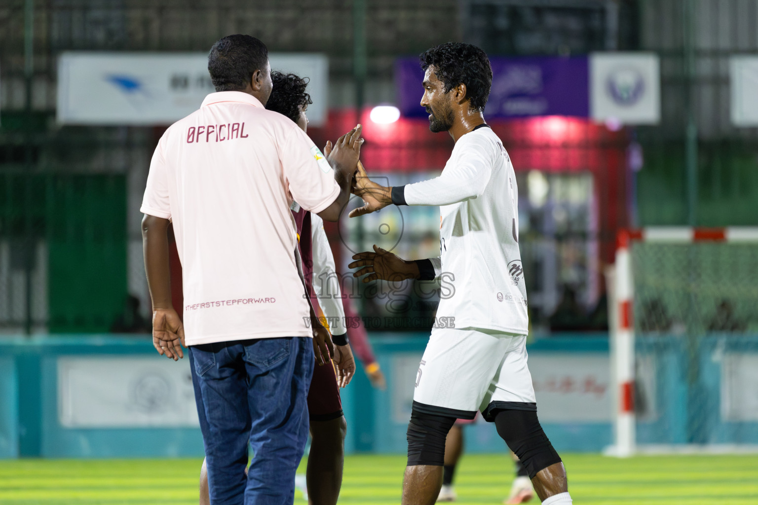 Ifhaams vs Comienzo fc in Semi Finals of Laamehi Dhiggaru Ekuveri Futsal Challenge 2025 was held on Sunday, 27th July 2025, at Dhiggaru Futsal Ground, Dhiggaru, Maldives Photos: Areef Adam / images.mv