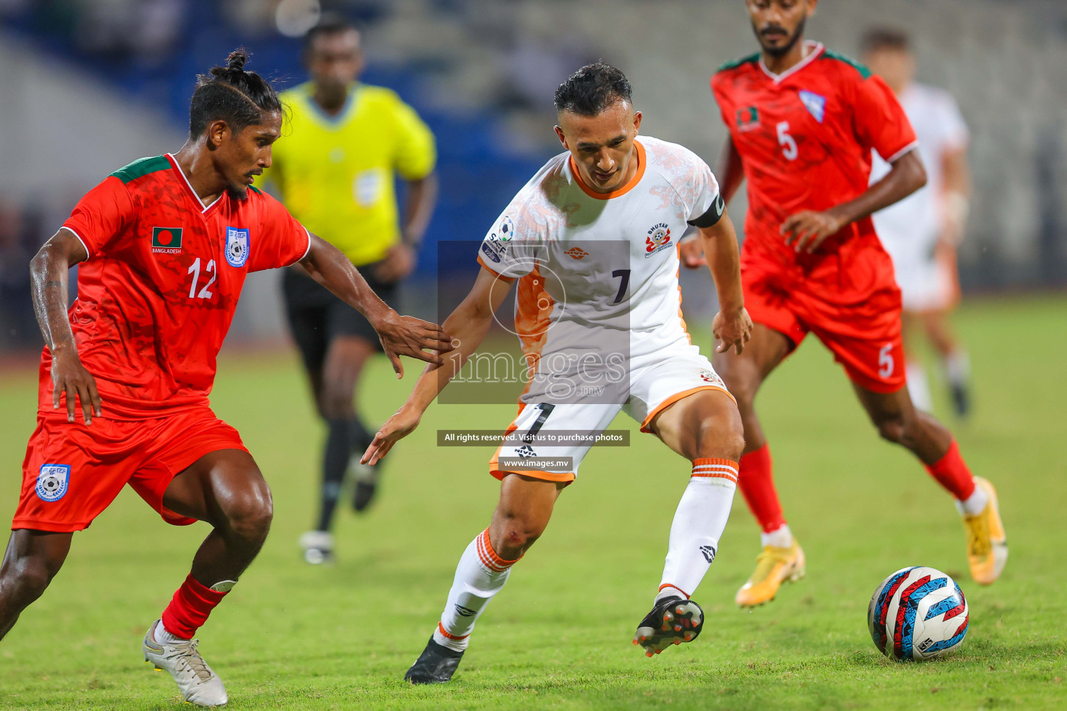 Bhutan vs Bangladesh in SAFF Championship 2023 held in Sree Kanteerava Stadium, Bengaluru, India, on Wednesday, 28th June 2023. Photos: Nausham Waheed / images.mv