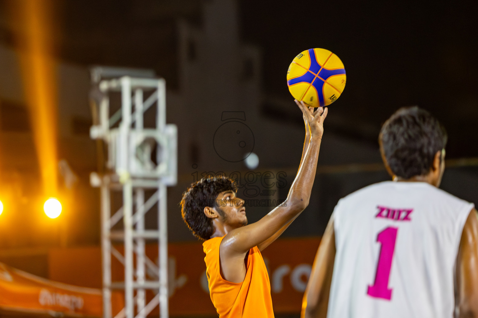 Day 4 of MILO Ramadan 3x3 Challenge 2024 was held in Ekuveni Outdoor Basketball Court at Male', Maldives on Friday, 15th March 2024.
Photos: Mohamed Mahfooz Moosa / images.mv