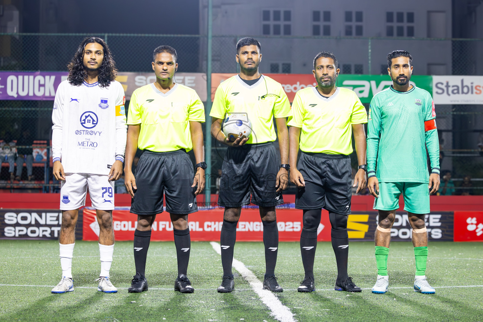 GA Dhaandhoo vs GA Gemanafushi in Day 14 of Golden Futsal Challenge 2025 was held on Saturday, 18th January 2025, in Hulhumale', Maldives. Photos: Ismail Thoriq / images.mv