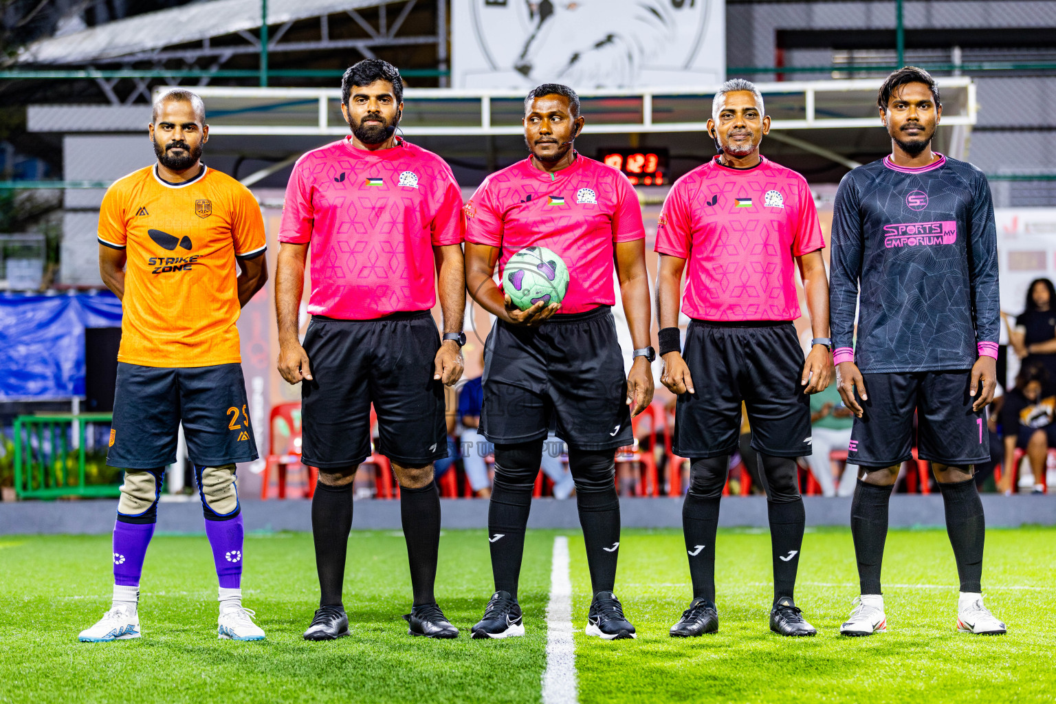 JJ Sports Club vs FC Calms in Semi Finals of BG Futsal Challenge 2024 was held on Tuesday , 2nd April 2024, in Male', Maldives Photos: Nausham Waheed / images.mv