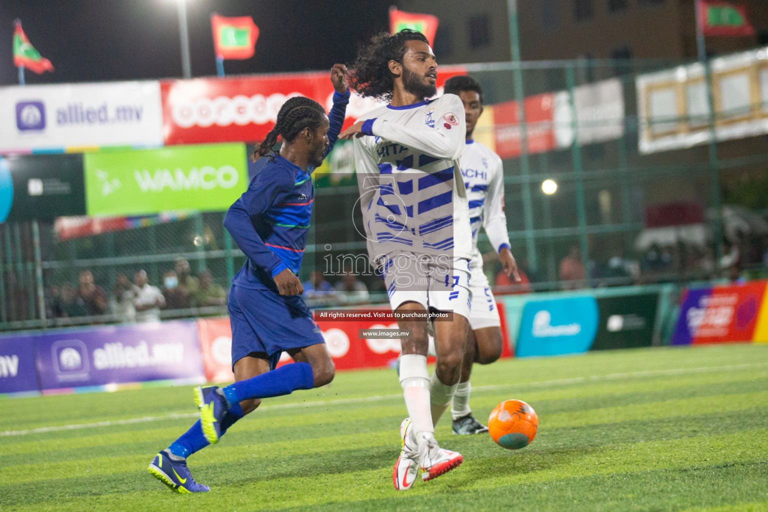 STO RC Vs Team Fenaka in the Quarter Finals of Club Maldives 2021 held in Hulhumale, Maldives on 13 December 2021. Photos: Nasam Thaufeeq