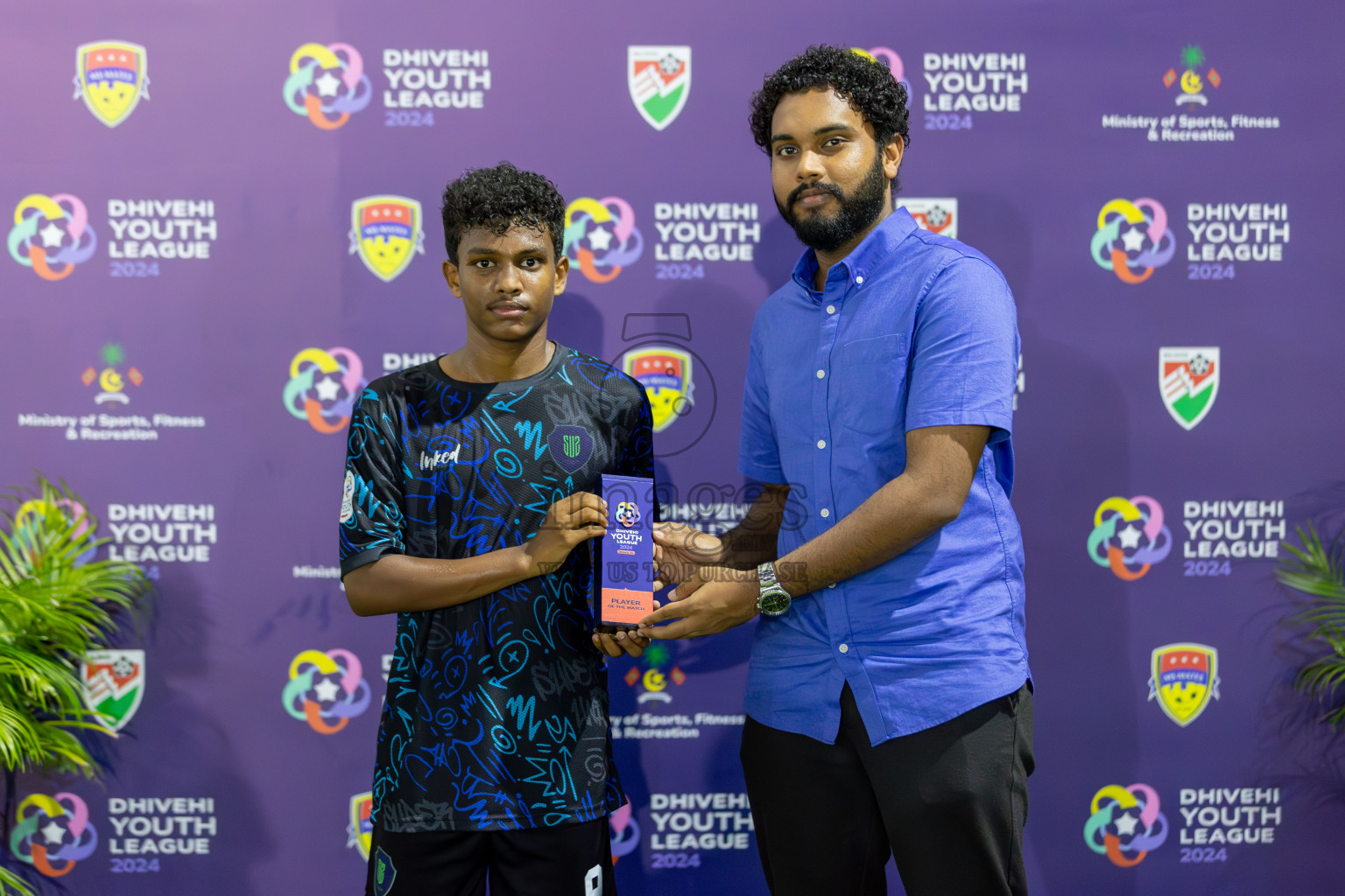 Club Eagles vs Super United Sports (U14) in Day 4 of Dhivehi Youth League 2024 held at Henveiru Stadium on Thursday, 28th November 2024. Photos: Shuu Abdul Sattar/ Images.mv