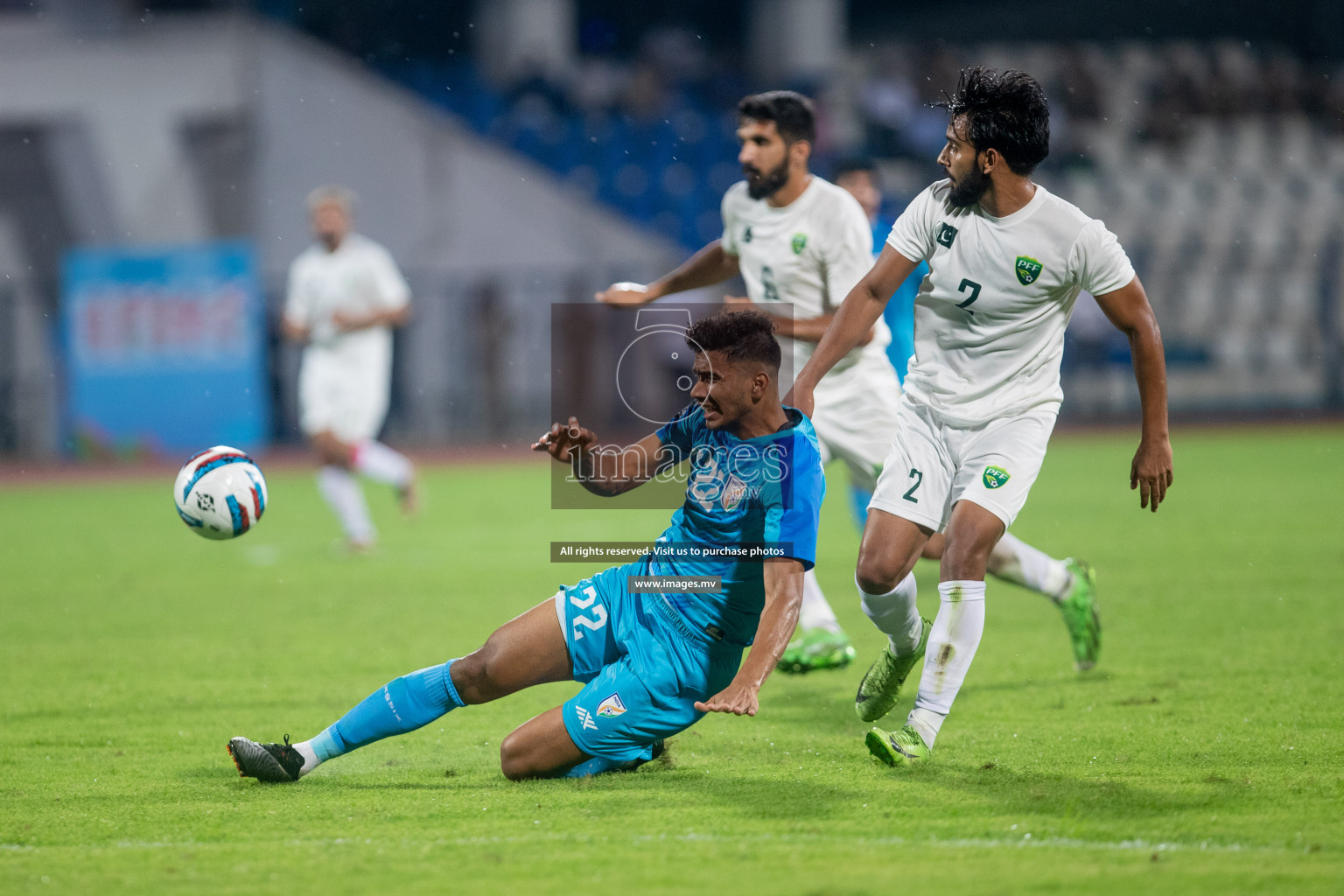 India vs Pakistan in the opening match of SAFF Championship 2023 held in Sree Kanteerava Stadium, Bengaluru, India, on Wednesday, 21st June 2023. Photos: Nausham Waheed / images.mv