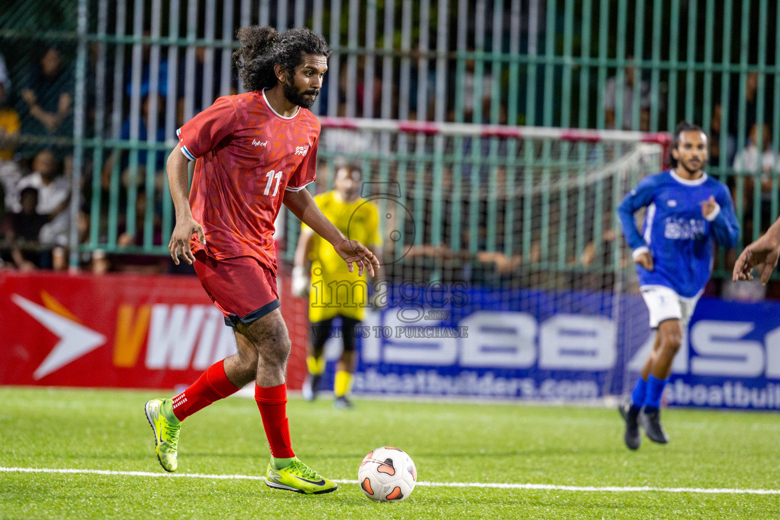 HPSN vs Club Binara in the finals of Club Maldives Classic 2025 at Rehendhi Futsal Grounds, Hulhumale, Maldives, on Monday, 6th October 2025. Photos: Ismail Thoriq, Mohamed Mahefooz Moosa / images.mv
