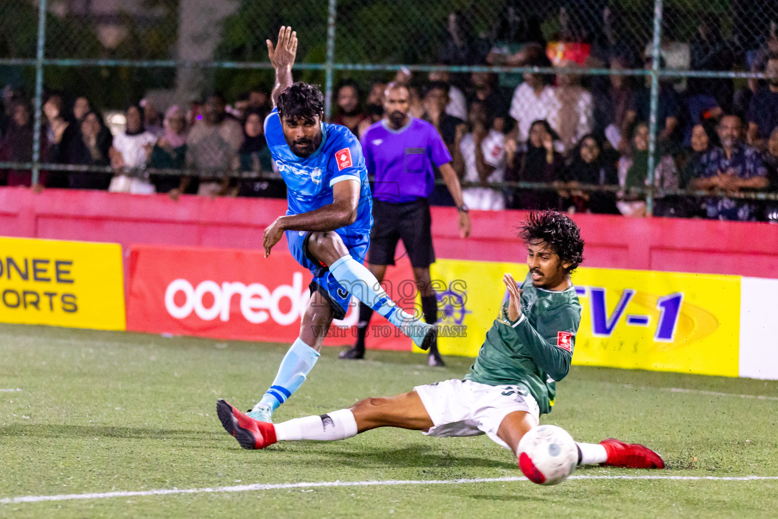 N Miladhoo vs N Maafaru in Day 6 of Golden Futsal Challenge 2024 was held on Saturday, 20th January 2024, in Hulhumale', Maldives Photos: Hassan Simah / images.mv