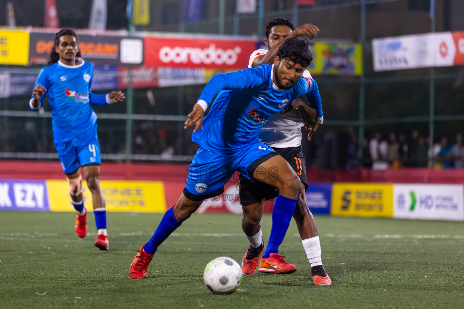 Th Veymandoo vs Th Hirilandhoo in Day 11 of Golden Futsal Challenge 2024 was held on Thursday, 25th January 2024, in Hulhumale', Maldives
Photos: Ismail Thoriq / images.mv