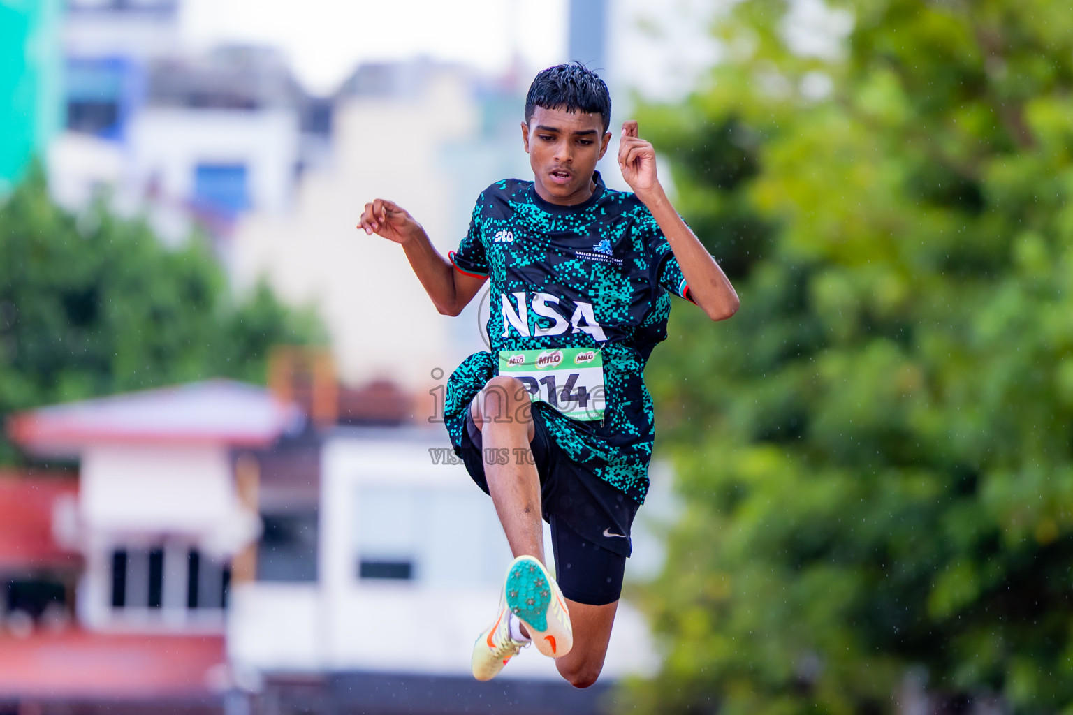 Day 2 of 12th Milo Association Championships was held in Ekuveni Track at Male', Maldives on Friday, 25th April 2025. Photos: Nausham Waheed / images.mv
