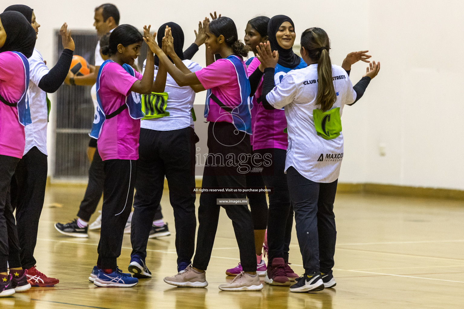 Sports Club Shining Star vs Club Green Streets in the Milo National Netball Tournament 2022 on 17 July 2022, held in Social Center, Male', Maldives. Photographer: Hassan Simah / Images.mv