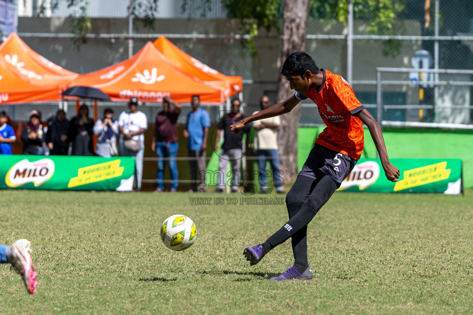 Day 3 of MILO Academy Championship 2024 (U-14) was held in Henveyru Stadium, Male', Maldives on Saturday, 2nd November 2024.
Photos: Hassan Simah / Images.mv