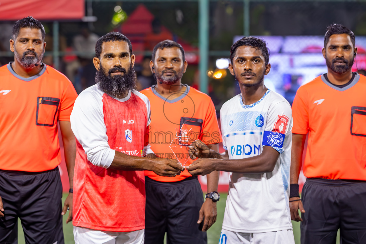 Sh Feydhoo vs N Kendhikulhudhoo on Day 37 of Golden Futsal Challenge 2024 was held on Thursday, 22nd February 2024, in Hulhumale', Maldives
Photos: Ismail Thoriq / images.mv