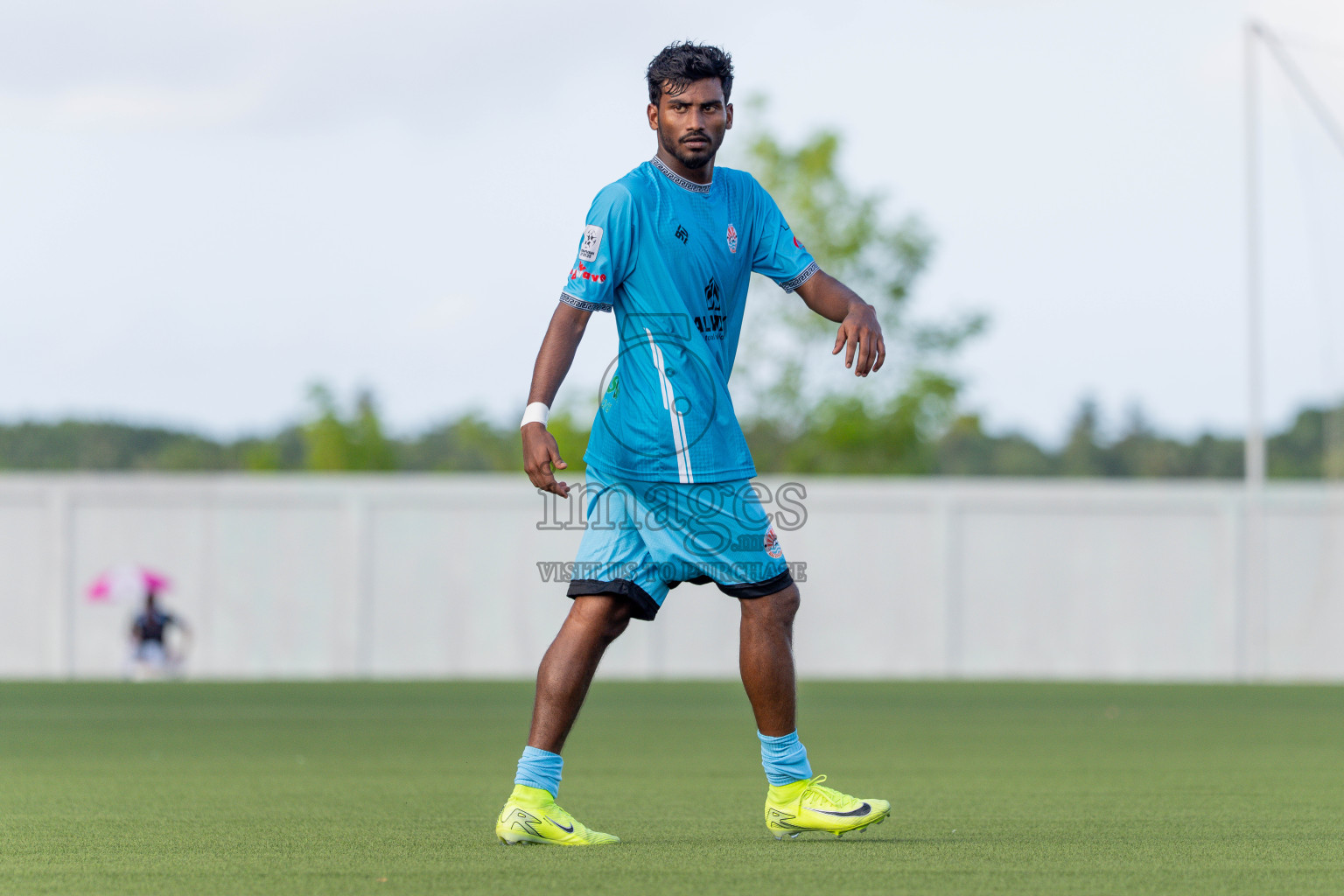 Final Match Irumathi Sports VS Velaa Sports Club in Day 9 of Eydhafushi Cup 2025 held in Eydhafushi Football Stadium at B. Eydhafushi, Maldives on Monday, 15th September 2025. Photos: Arif Rasheed / images.mv