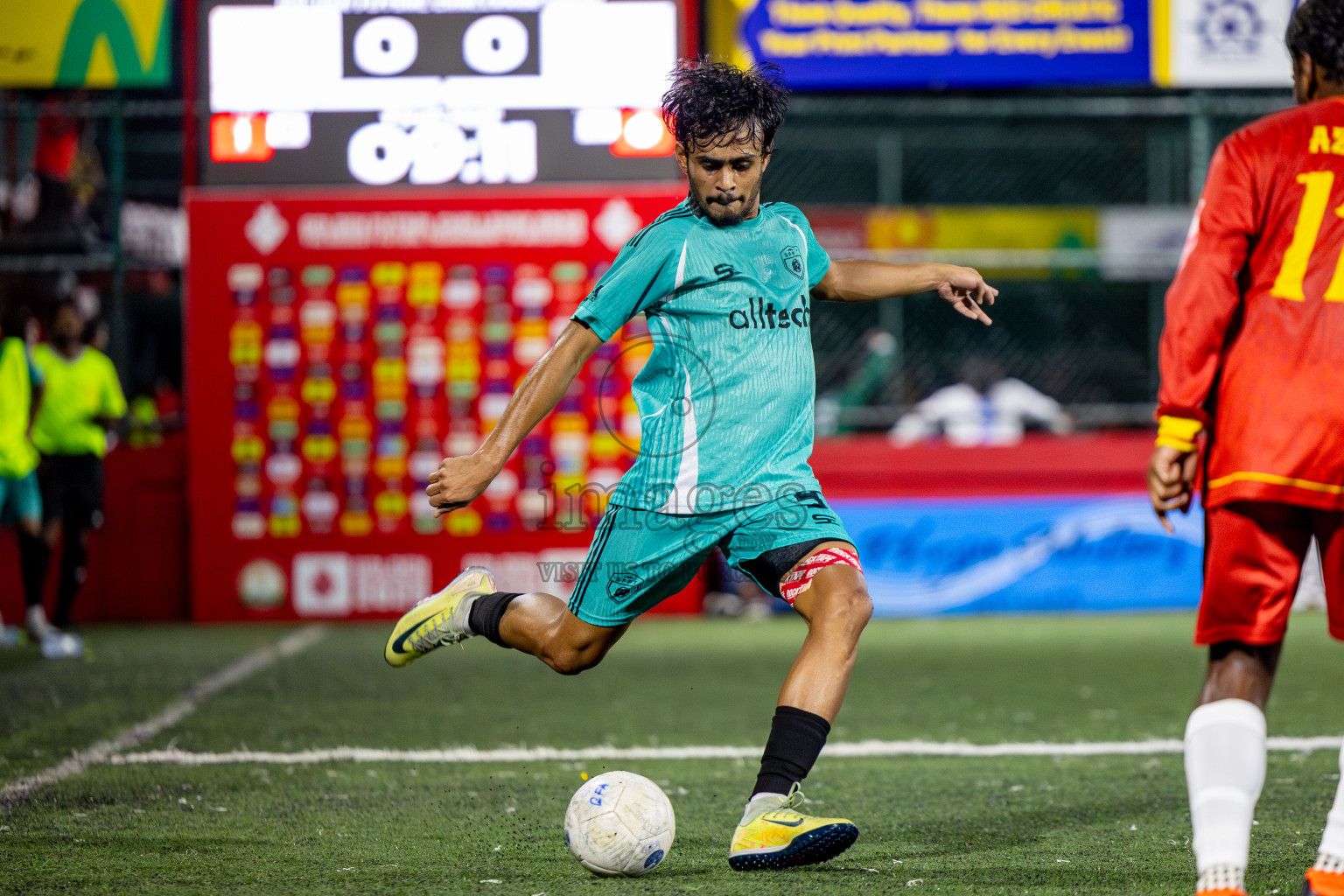 S Feydhoo vs S Meedhoo on Day 20 of Golden Futsal Challenge 2025 was held on Thursday, 23rd January 2025, in Hulhumale', Maldives. Photos: Nausham Waheed / images.mv