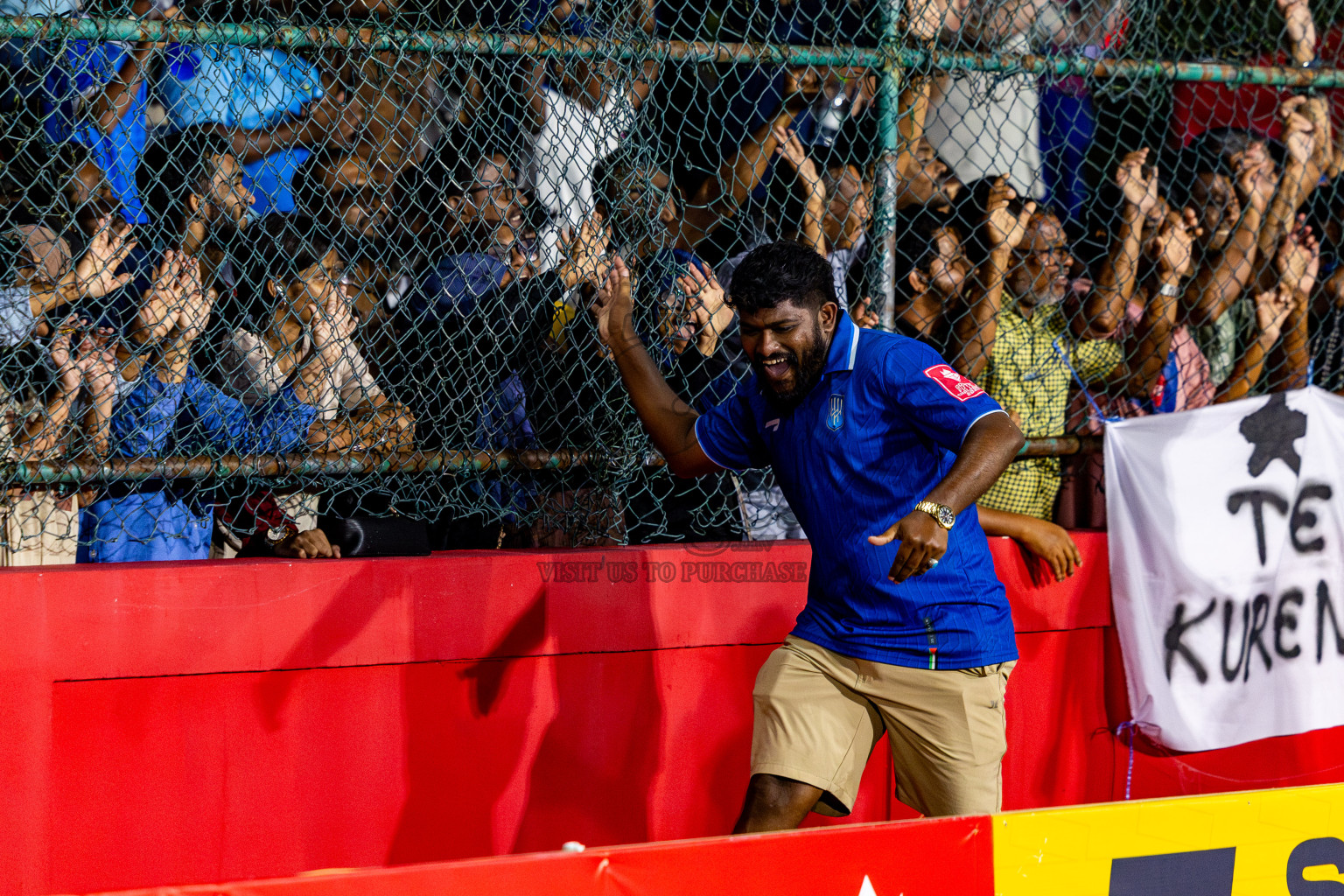 Lh Naifaru vs Lh Kurendhoo in Lhaviyani Atoll Finals Day 26 of Golden Futsal Challenge 2025 was held on Thursday , 30th January 2025, in Hulhumale', Maldives. Photos: Nausham Waheed / images.mv