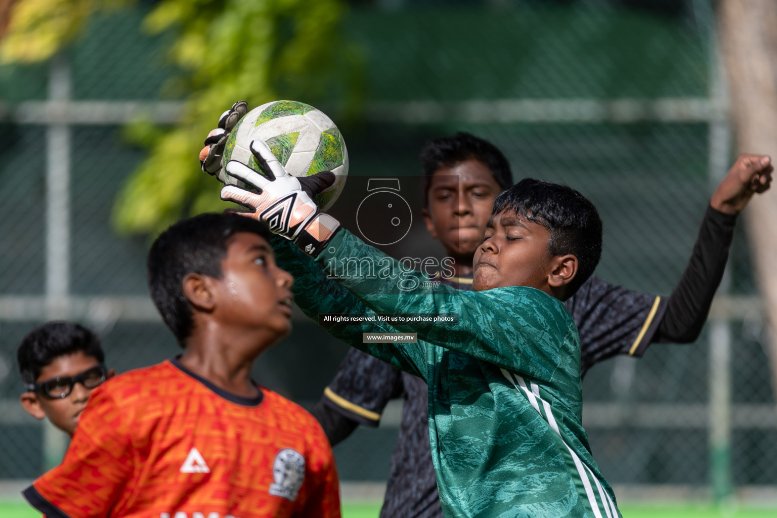 Day 1 of MILO Academy Championship 2023 (U12) was held in Henveiru Football Grounds, Male', Maldives, on Friday, 18th August 2023. Photos: Mohamed Mahfooz Moosa / images.mv