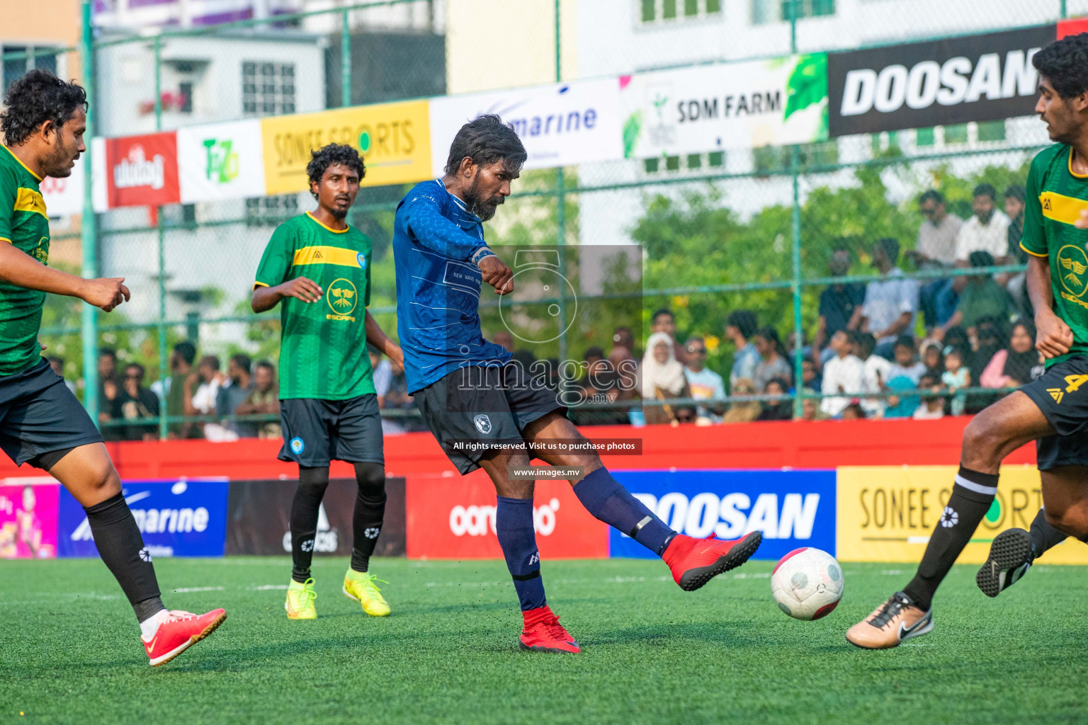 K. Gaafaru vs K.Guraidhoo in Day 6 of Golden Futsal Challenge 2023 on 10 February 2023 in Hulhumale, Male, Maldives