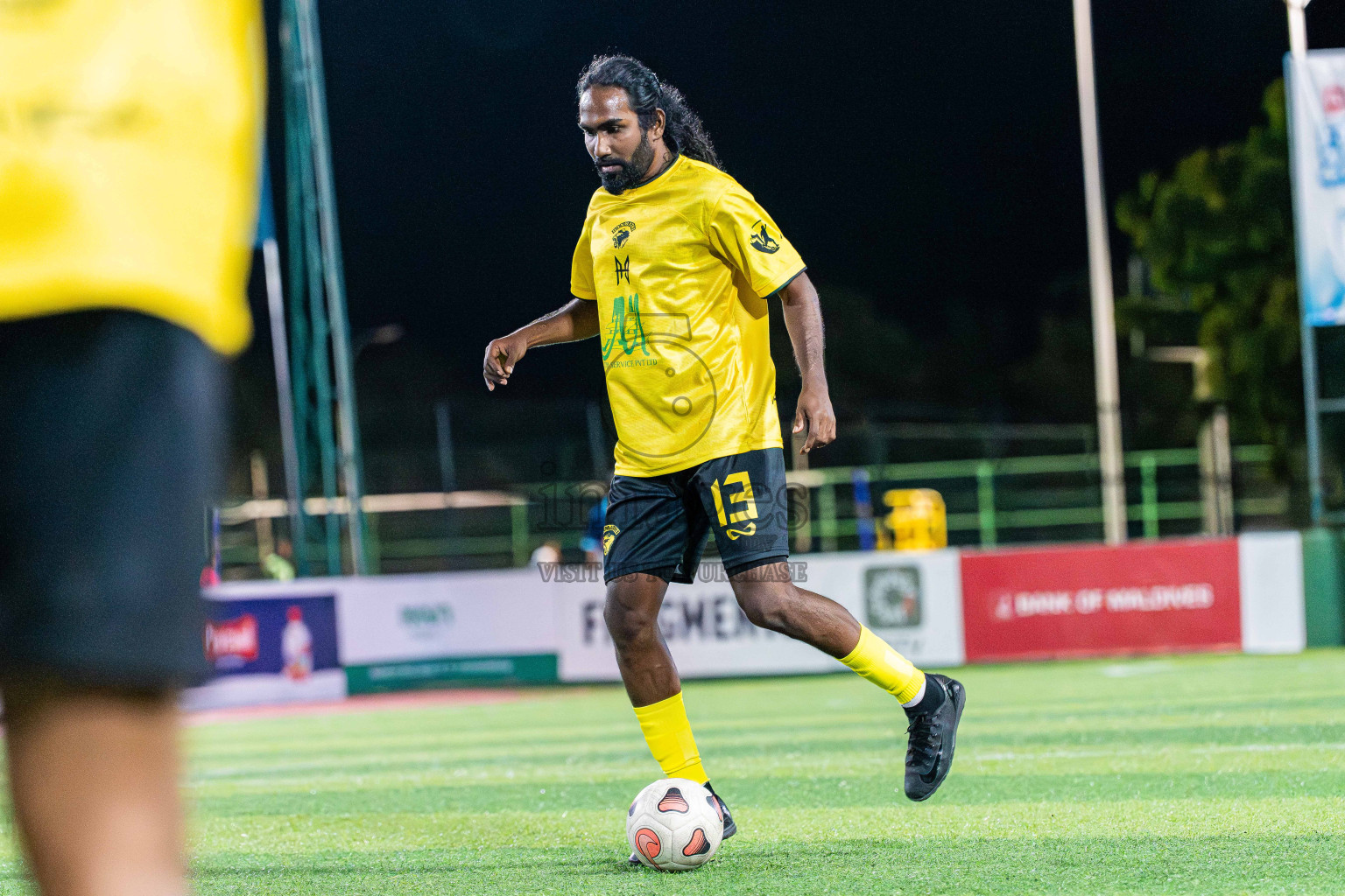 Kanmathi SC VS BEST in Day 4 - Fonadhoo Youth Futsal Challenge 2025 held in Fonadhoo Futsal Stadium, L. Fonadhoo, Maldives on Wednesday, 29th October 2025 Photos: Arif Rasheed / images.mv