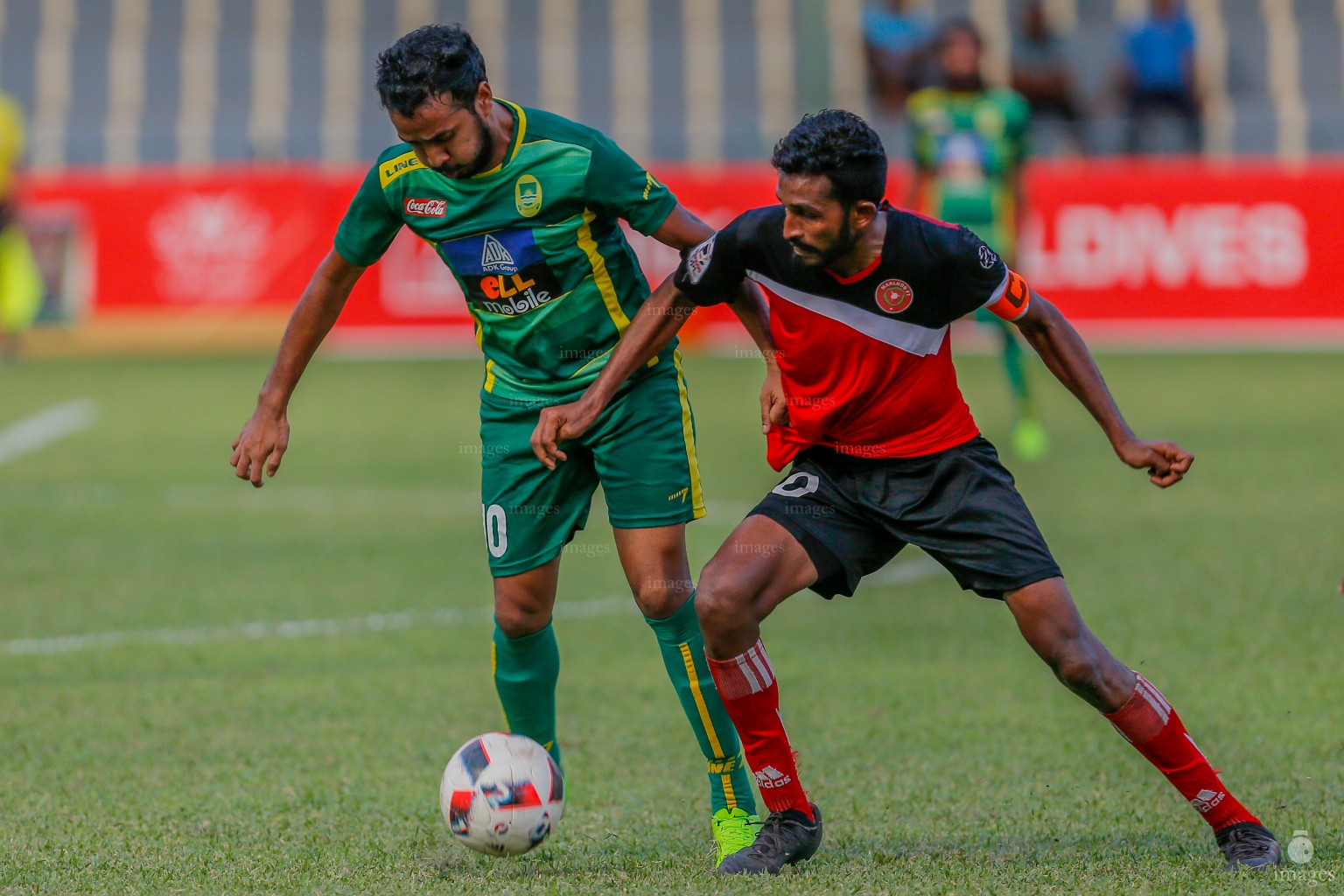 Ooredoo Dhivehi Premier League 2017, Maziya SR vs Maalhos (Images.mv Photo / Ismail Thoriq)