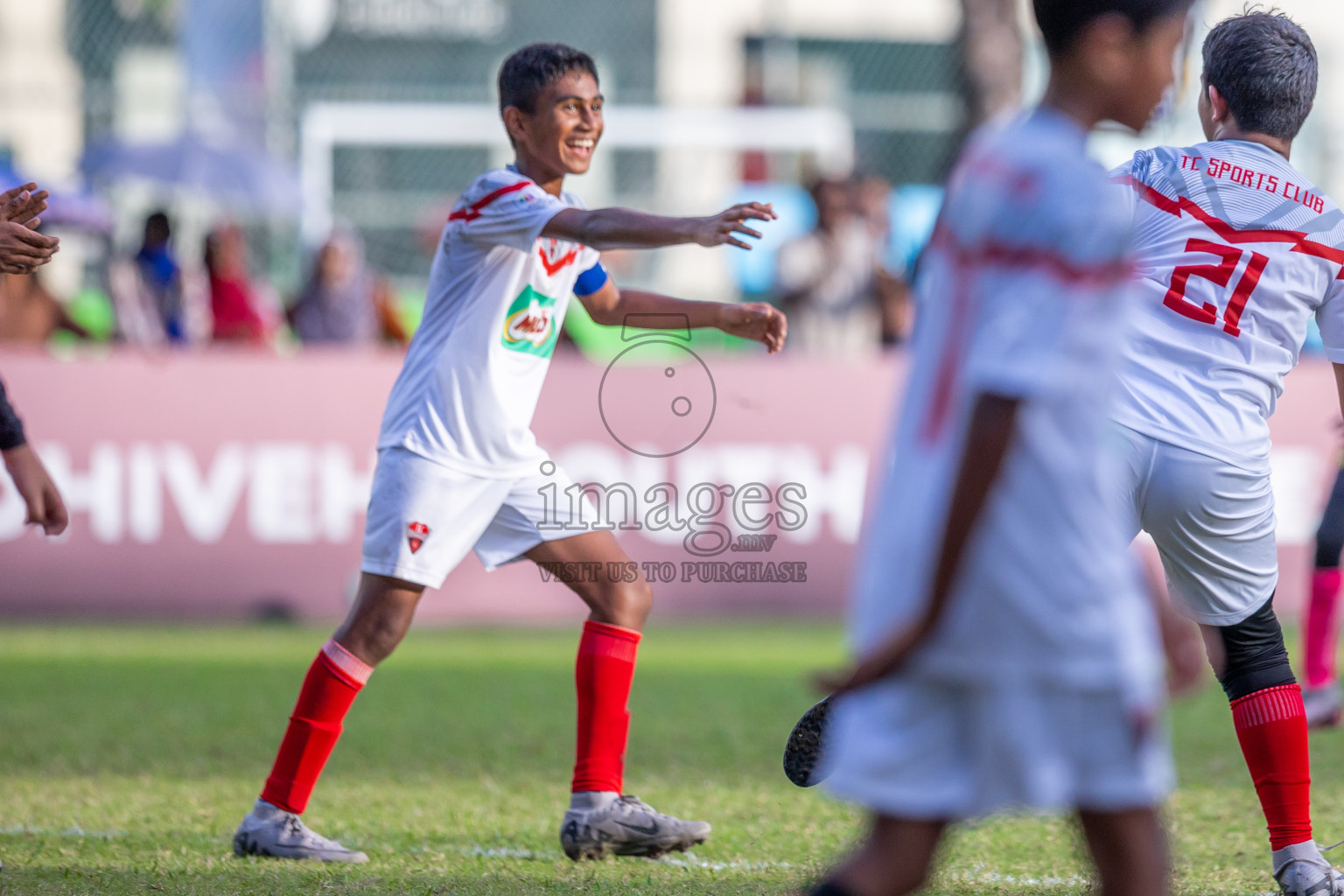 Dhivehi Youth League 2024 - Day 1. Matches held at Henveiru Stadium on 21st November 2024 , Thursday. Photos: Shuu Abdul Sattar/ Images.mv