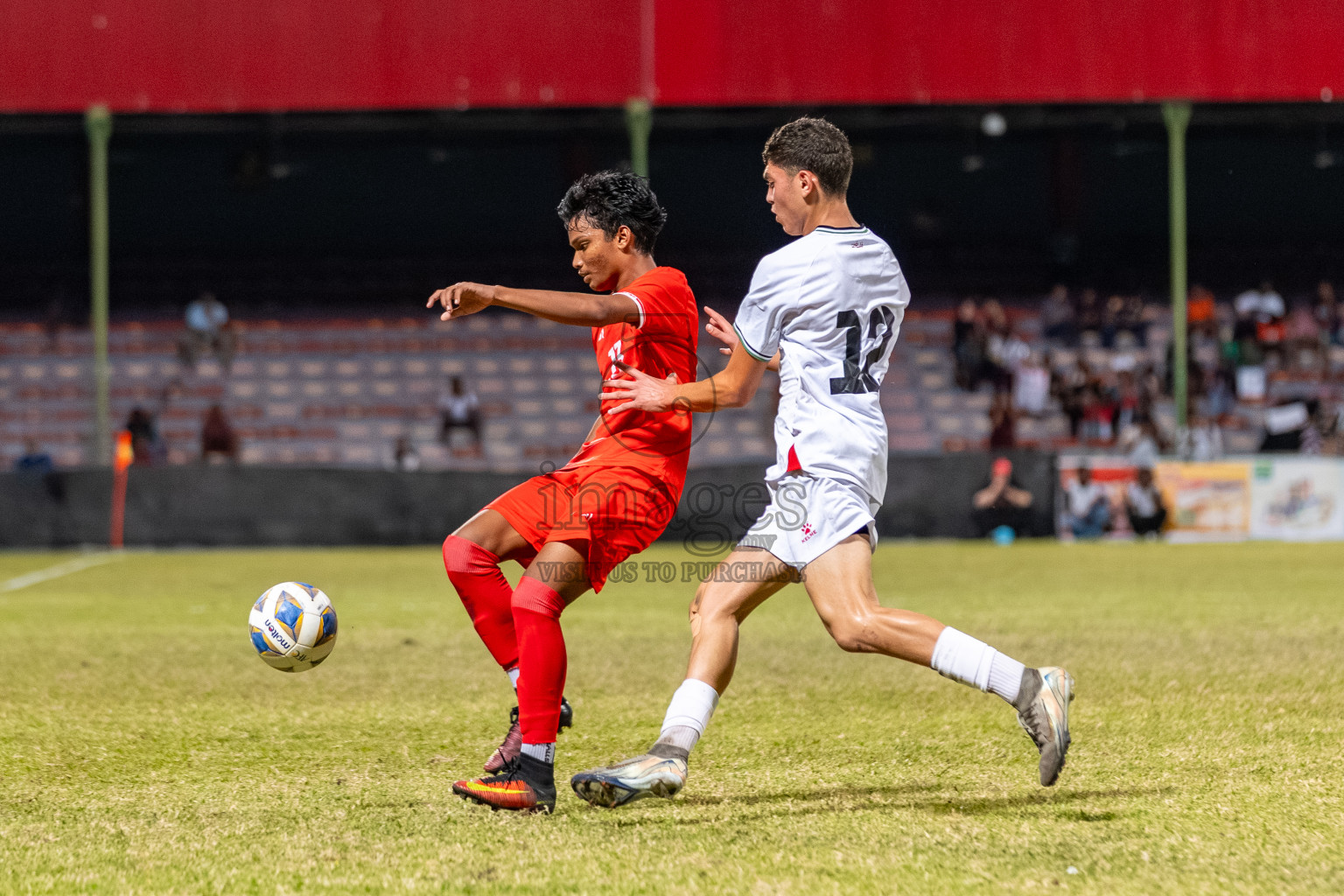Maldives vs Palestine in an under 17 friendly held in National Football Stadium, Male', Maldives on Thursday, 13 November 2025. 
Photos: Mohamed Mahfooz Moosa / Images.mv