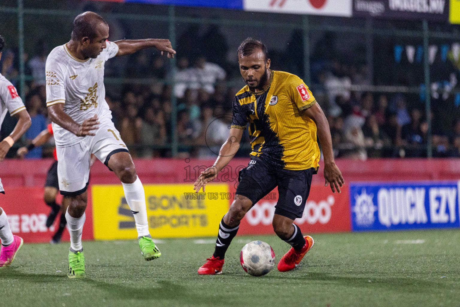 M Naalaafushi vs M Dhiggaru in Day 19 of Golden Futsal Challenge 2024 was held on Friday, 2nd February 2024 in Hulhumale', Maldives Photos: Nausham Waheed / images.mv