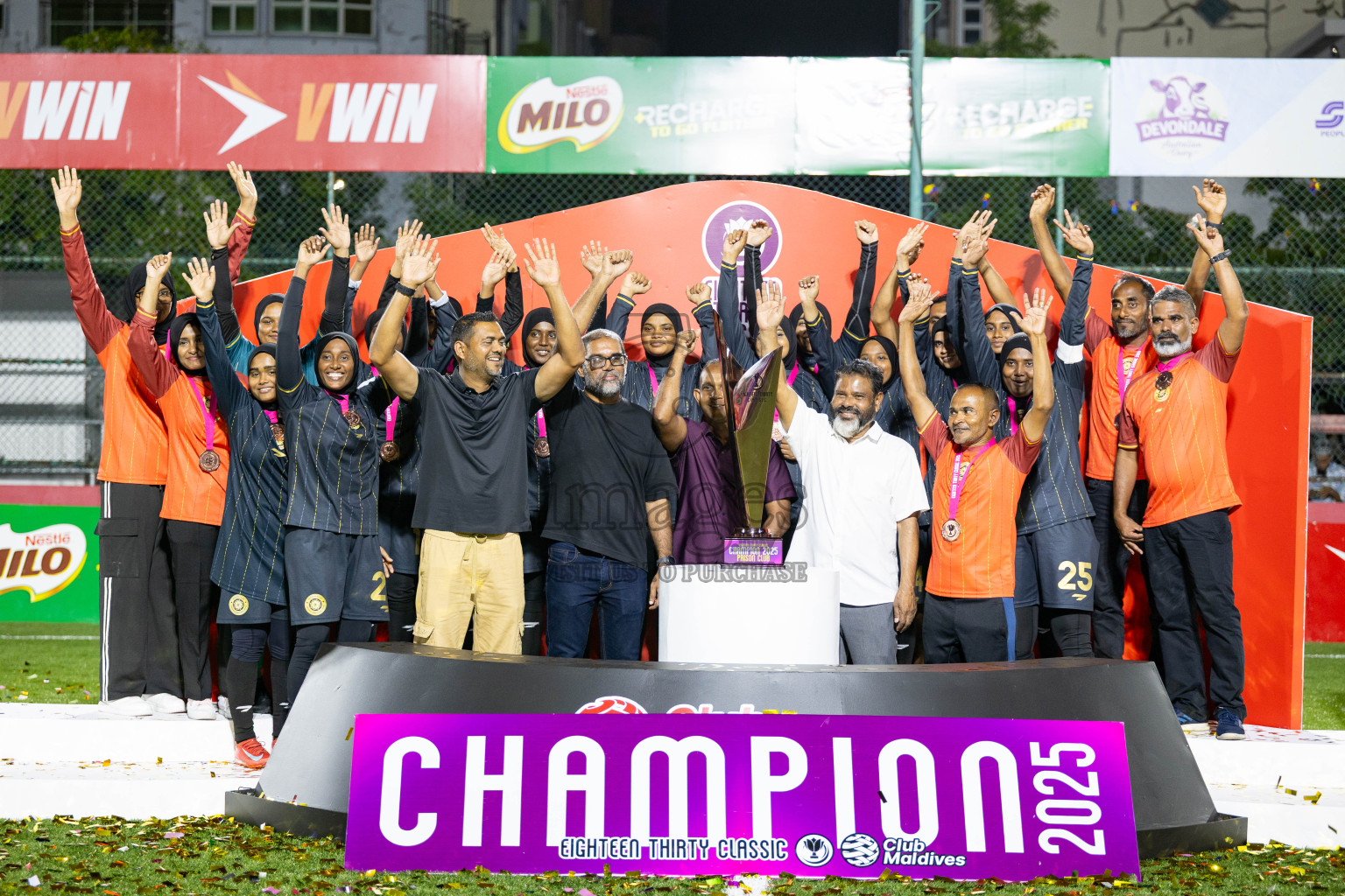 Prison Club vs Team MACL in Eighteen Thirty Classic of Club Maldives 2025 was held in Rehendhi Futsal Ground, Hulhumale', Maldives on Tuesday, 16th September 2025. Photos: Mohamed Mahfooz Moosa / images.mv