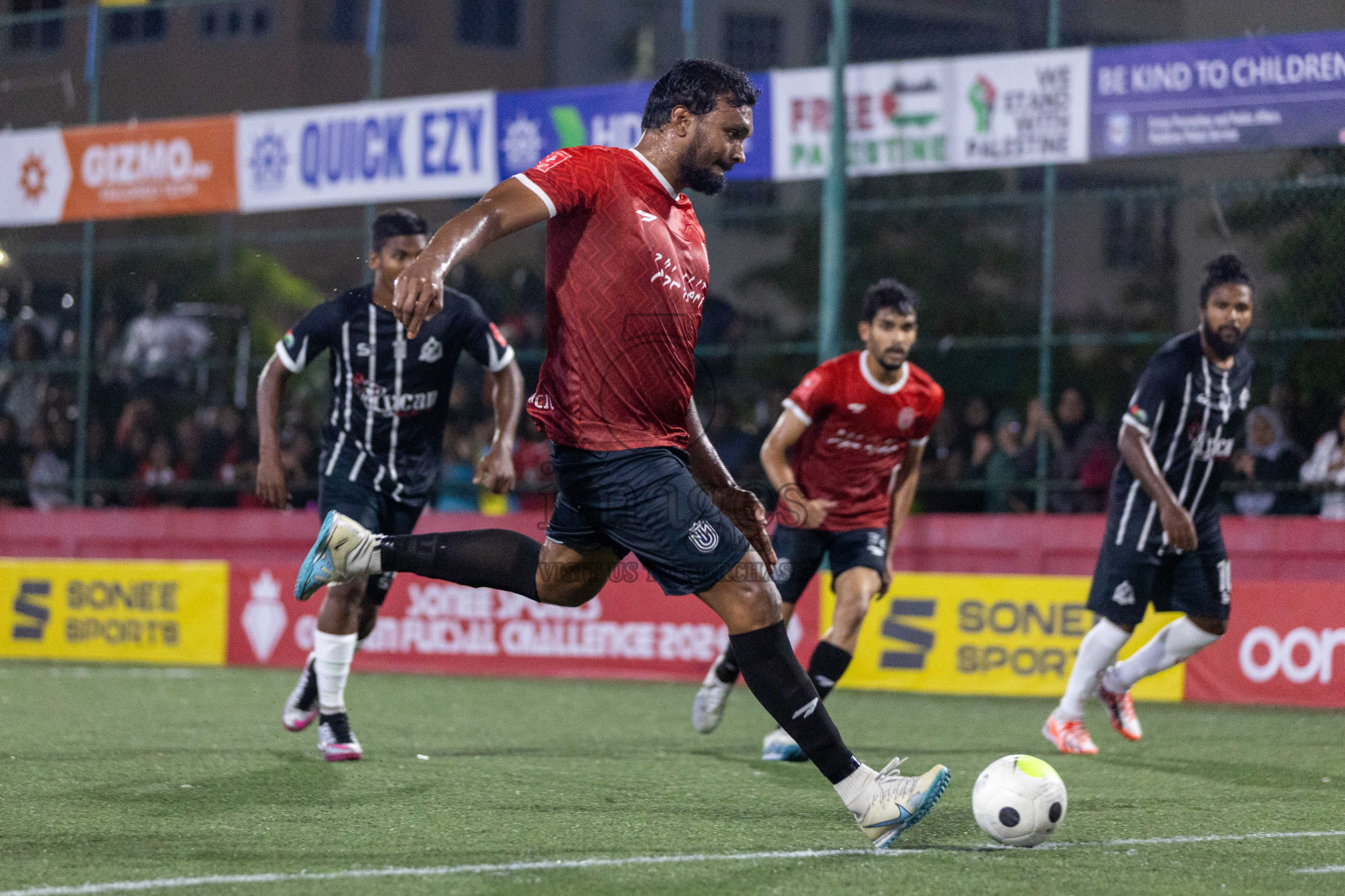 HDh Nolhivaran vs HDh Nolhivaranfaru in Day 18 of Golden Futsal Challenge 2024 was held on Thursday, 1st February 2024, in Hulhumale', Maldives Photos: Nausham Waheed, / images.mv