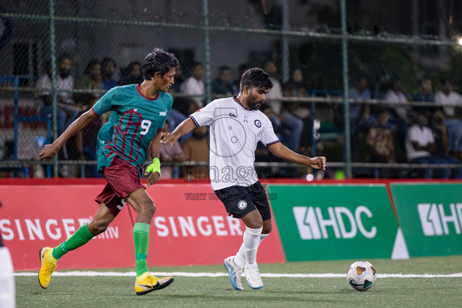 Kulhivaru Vuzaara Club vs Club Binaara in Club Maldives Classic 2024 held in Rehendi Futsal Ground, Hulhumale', Maldives on Saturday, 14th September 2024. Photos: Ismail Thoriq / images.mv